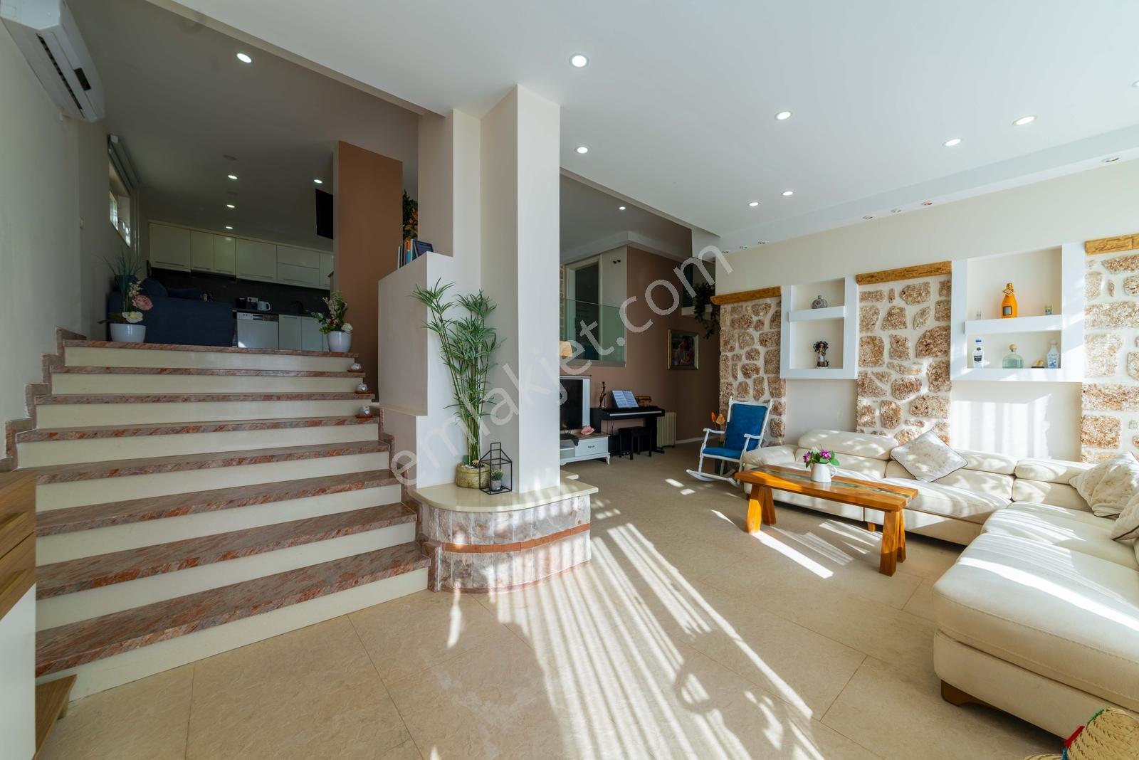 Çağdaş Aslan'dan Kalkan'da Yıldızlara En Yakın Satılık Villa - Görsel 16