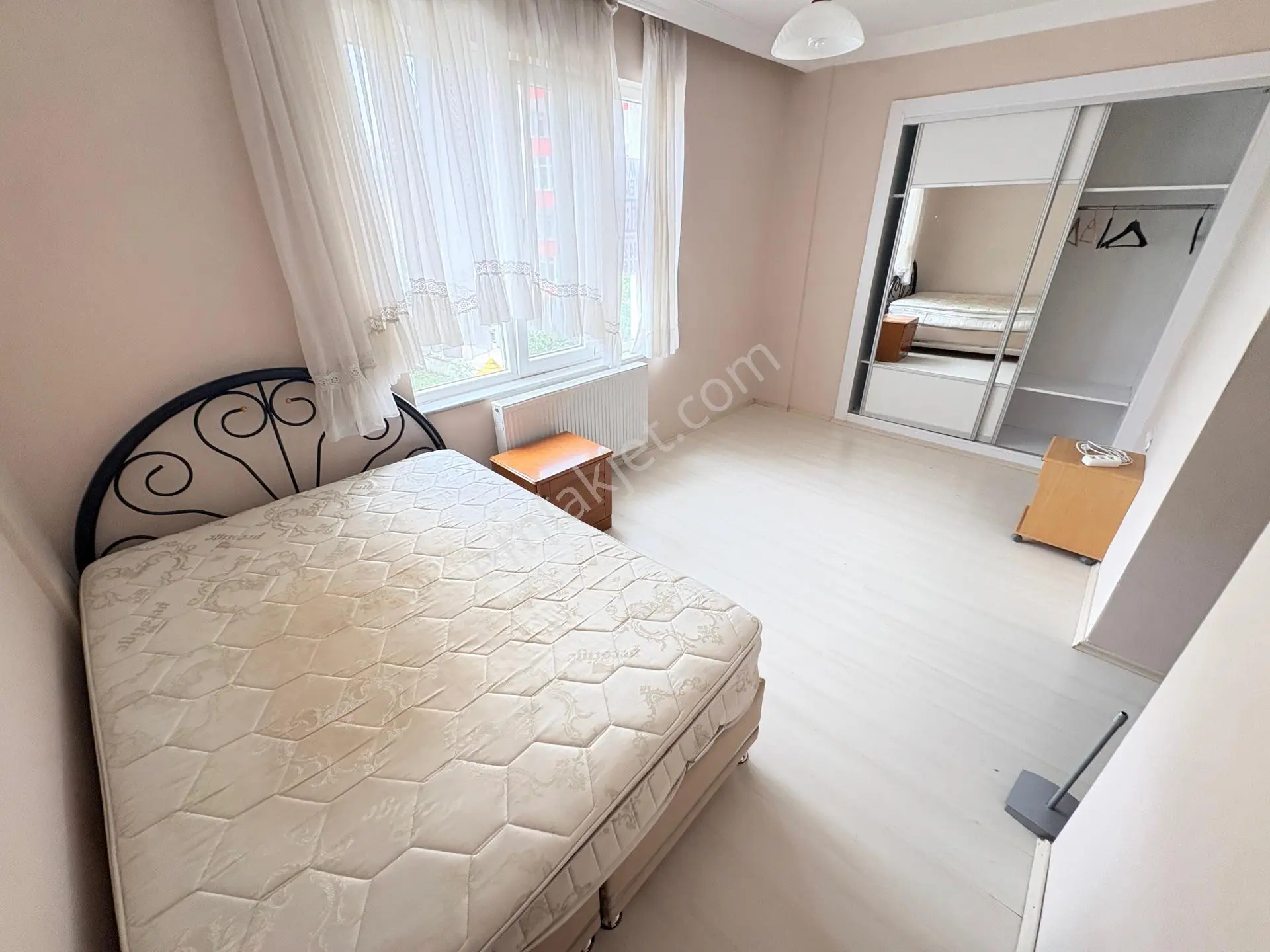 Marmara'dan Fatih Afad Karşısı 2+1 Eşyalı Kiralık Daire - Görsel 12