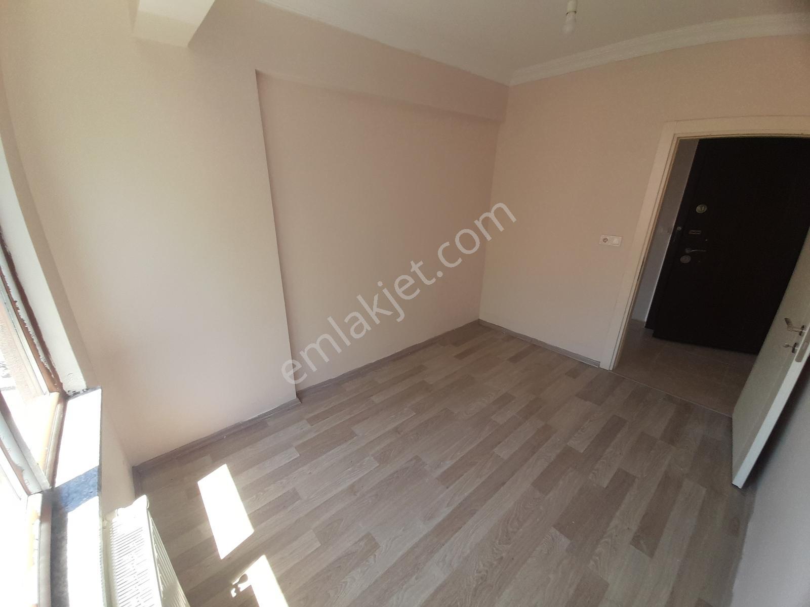 Kerim'den Ayvacık'ta Çarşı Konumda 2+1 Kiralık Daire - Görsel 4