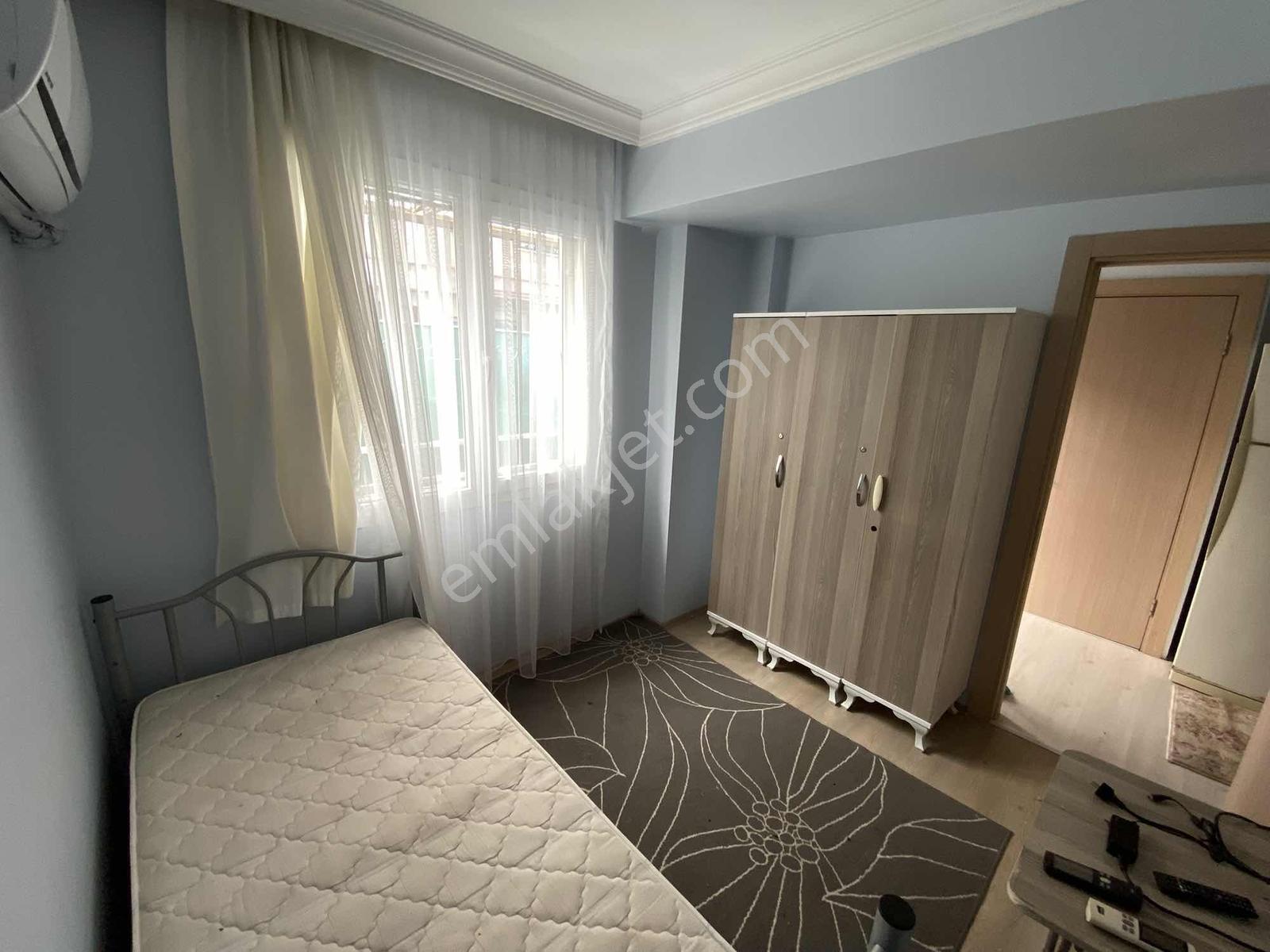 Buca Adatepede Kiralık 2+1 Full Eşyalı Kapalı Mutfak Klimalı Ev - Görsel 15