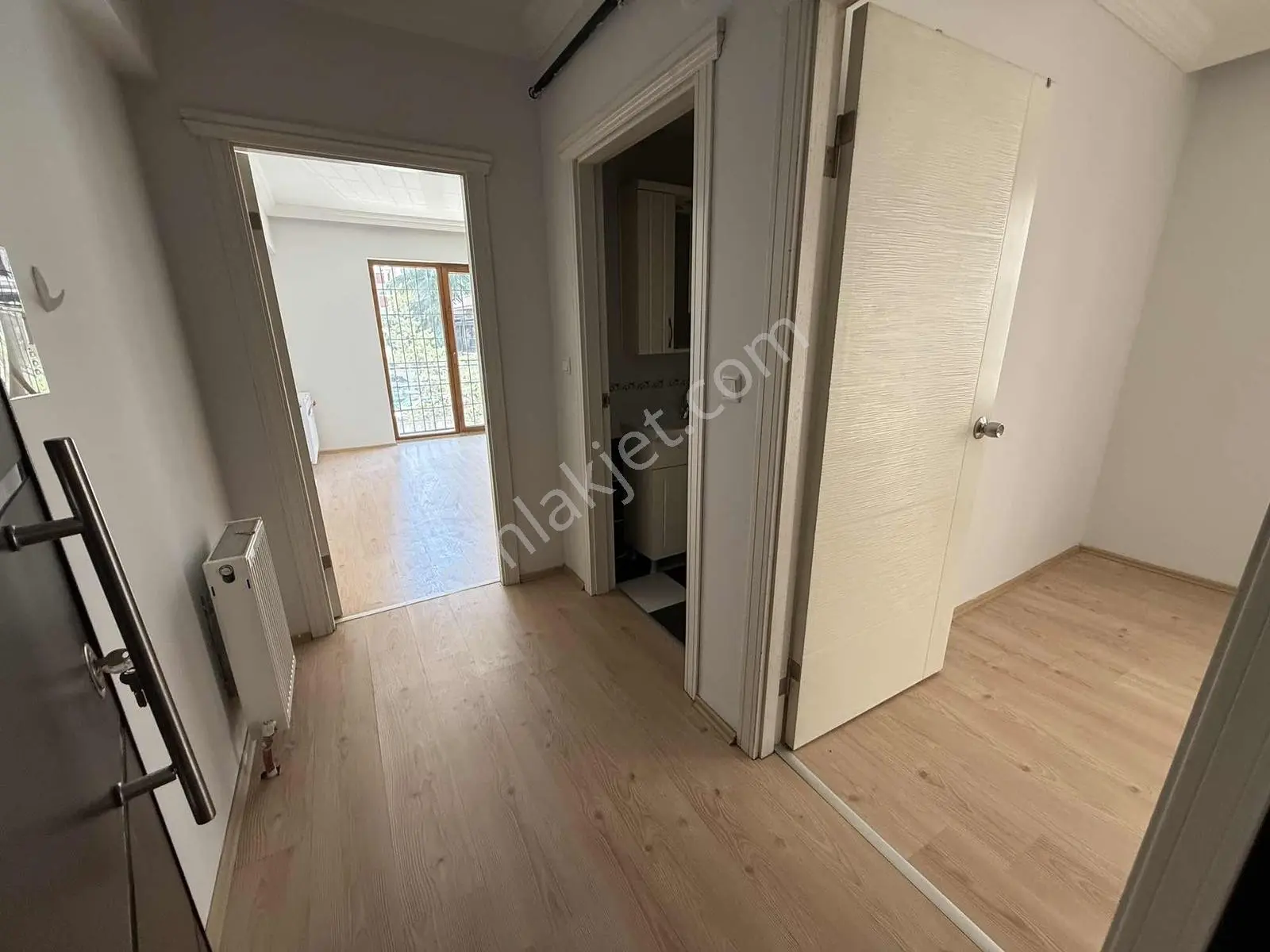 Bahçelievler Metro Yakını Katt Kiralık 1+1 Daire - Görsel 19
