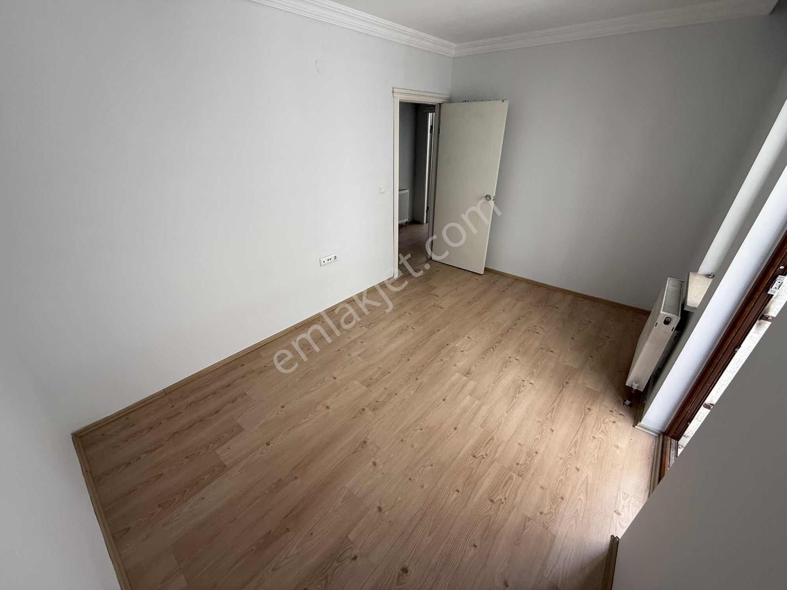 Bahçelievler Metro Yakını Katt Kiralık 1+1 Daire - Görsel 12