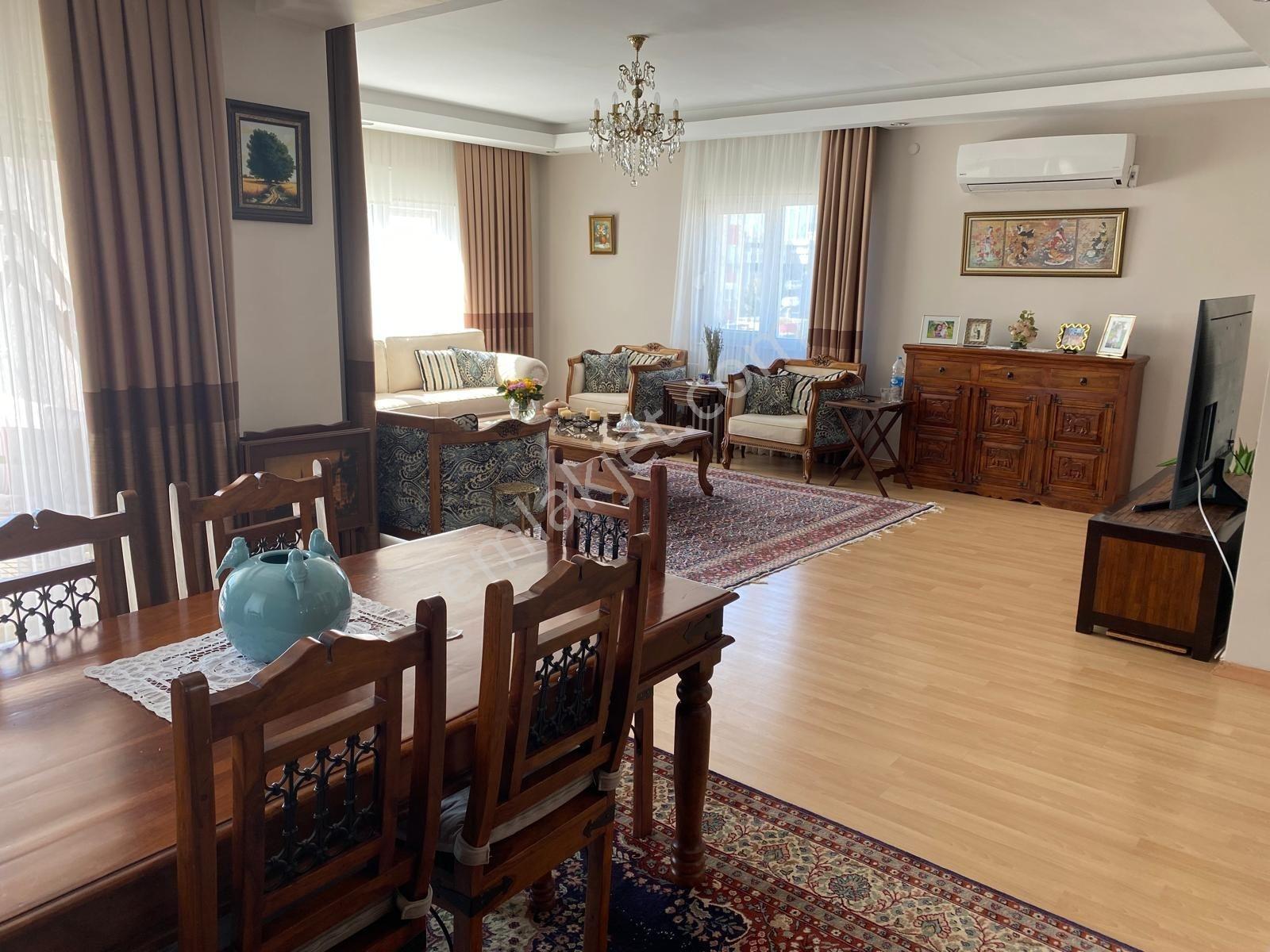 Bayındır Mahallesin'de Çok Özel 4+1 Dublex Daire - Görsel 15