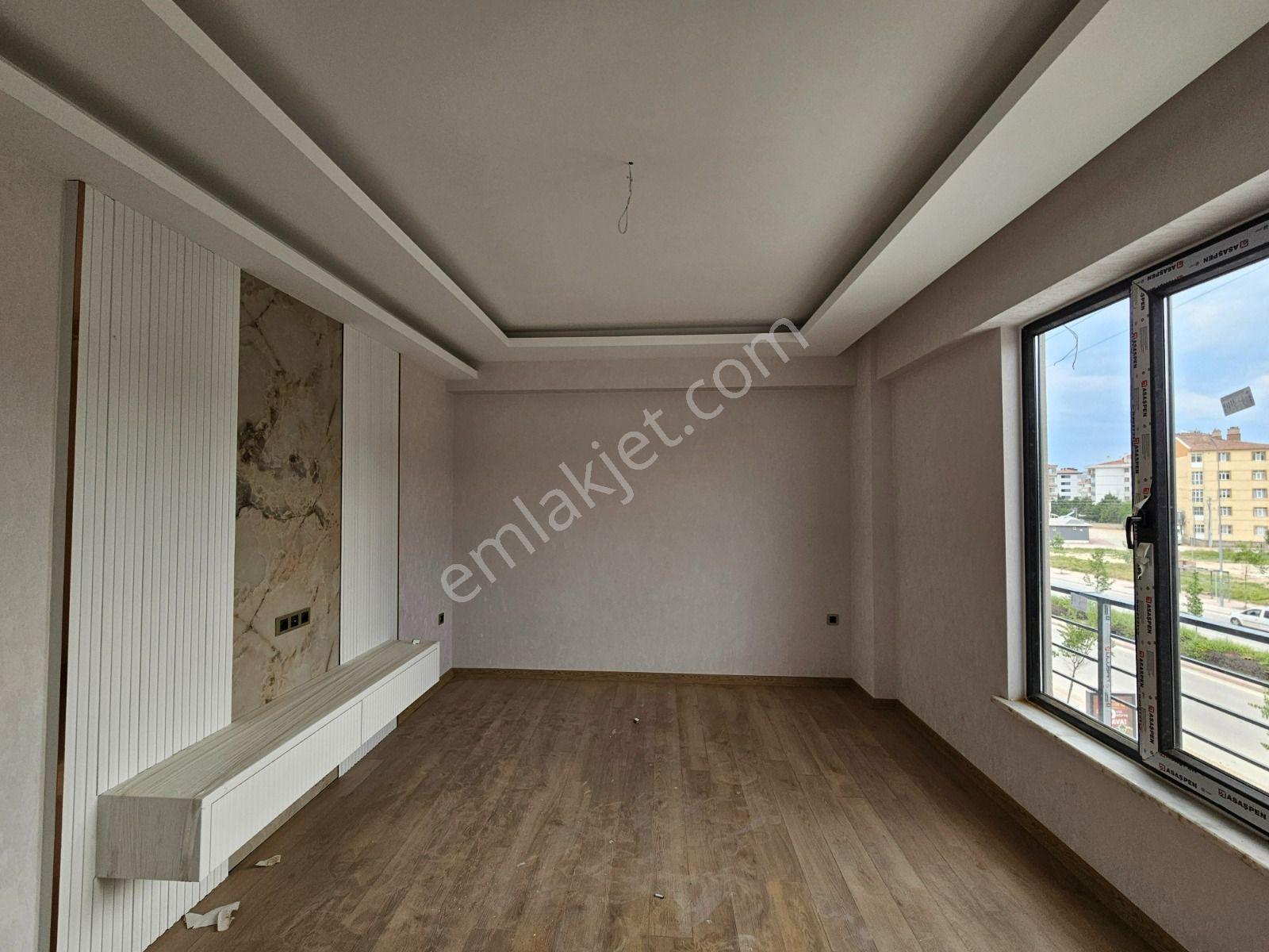 Genç Osman Caddesi’ne Cephe Site İçi Satılık Daireler - Görsel 15