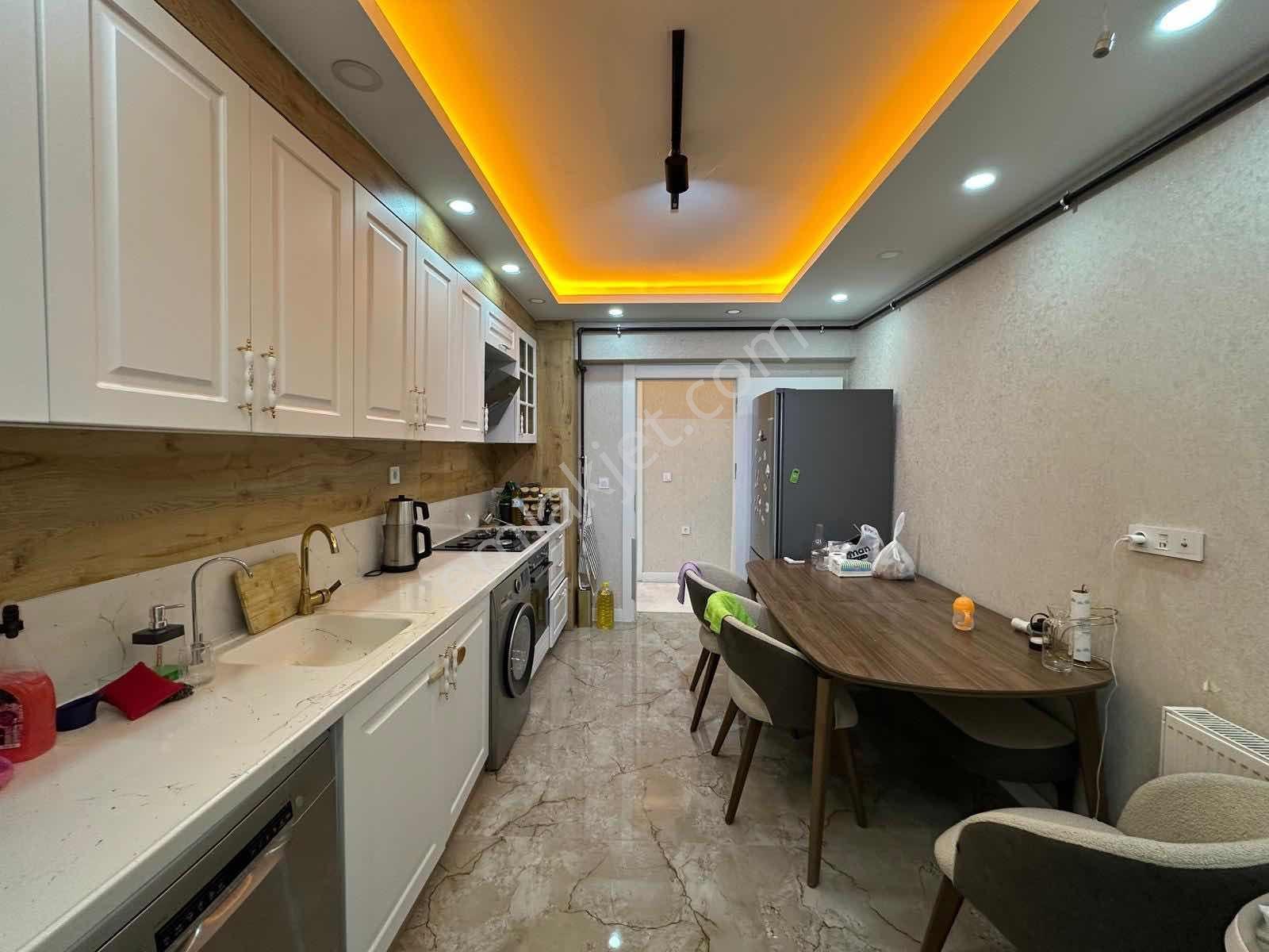 Cadde Dibi 3+1 Full Yapılı Yeni Bina - Görsel 8