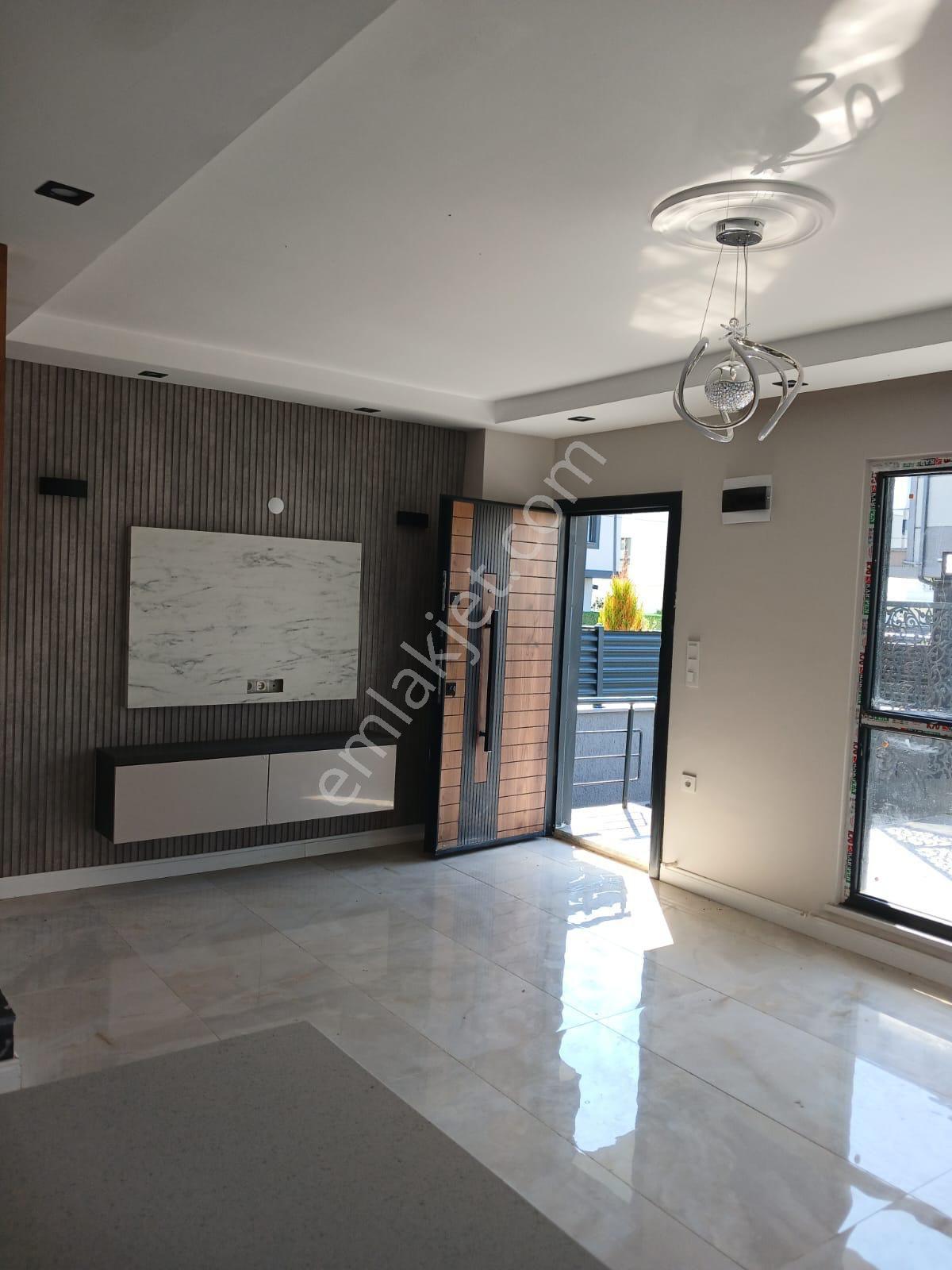 Tekirdağ Yeni Çiflik Satlık Tripleks Satlık Villa - Görsel 4