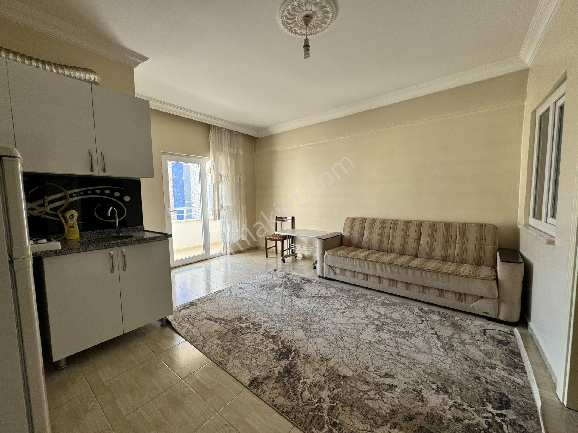 Babil Emlaktan Kiralık Üniversite Yanı Arakat 1+1 Stüdyo Daire