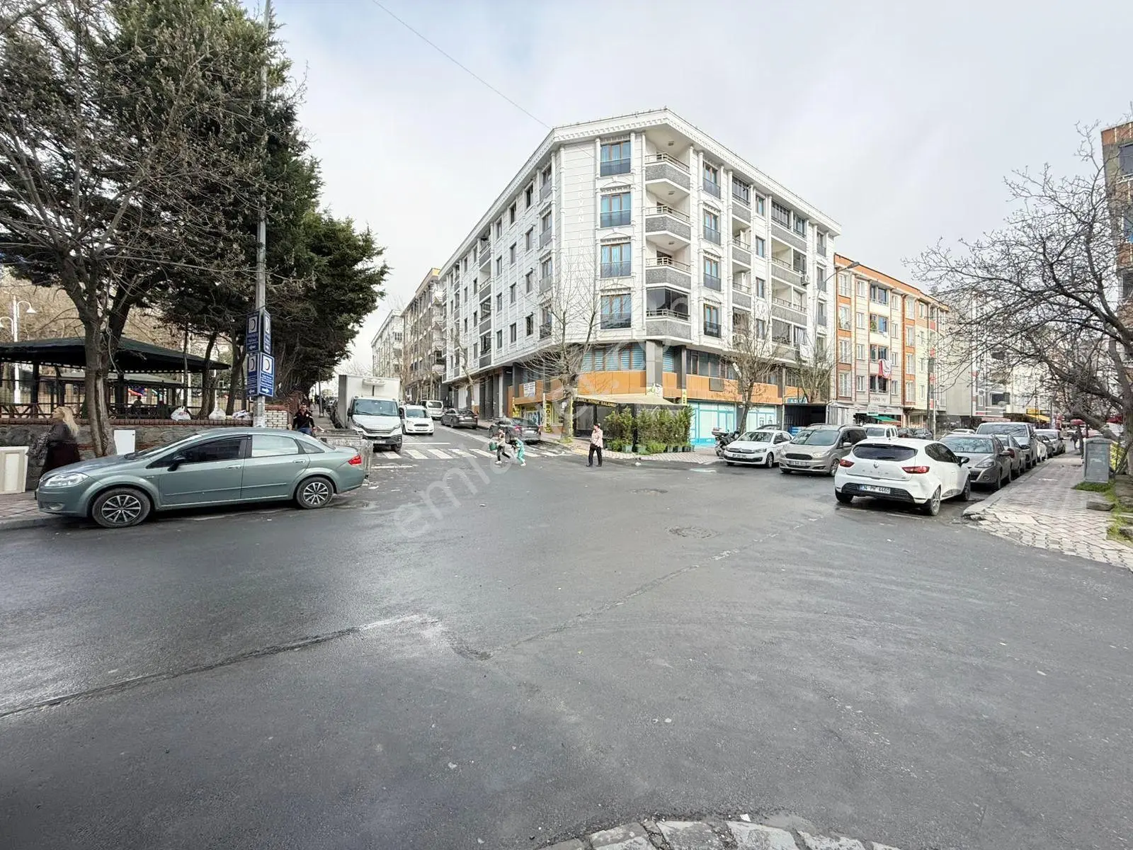 Bağlarçeşme Mahallesi Cadde Üzeri 130m2 Depolu Fırsat Dükkan! - Görsel 4