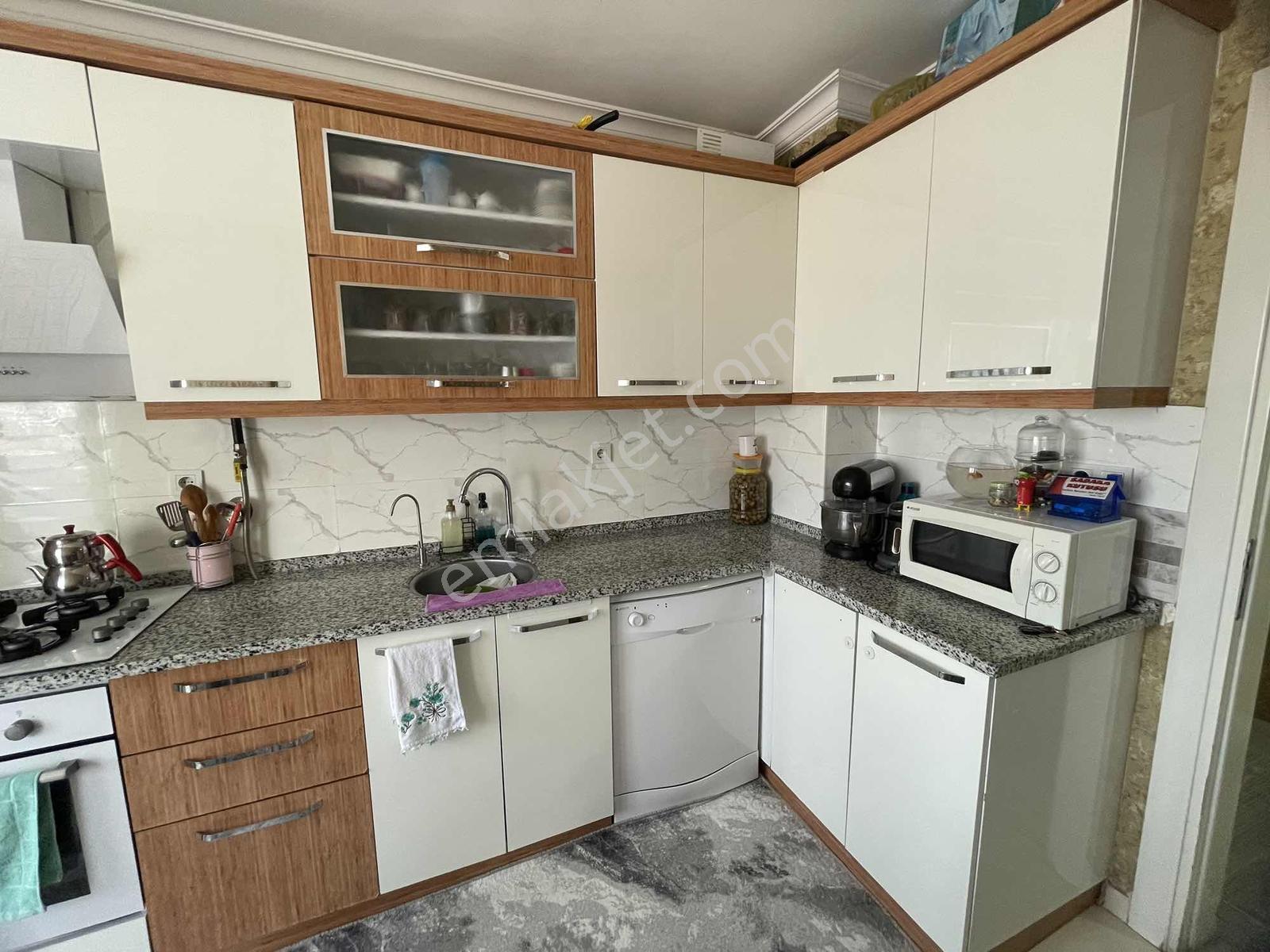 Aydın Caddesi'nde | 115 M² Net | Ferah | Arakat | 3+1 Satılık - Görsel 34