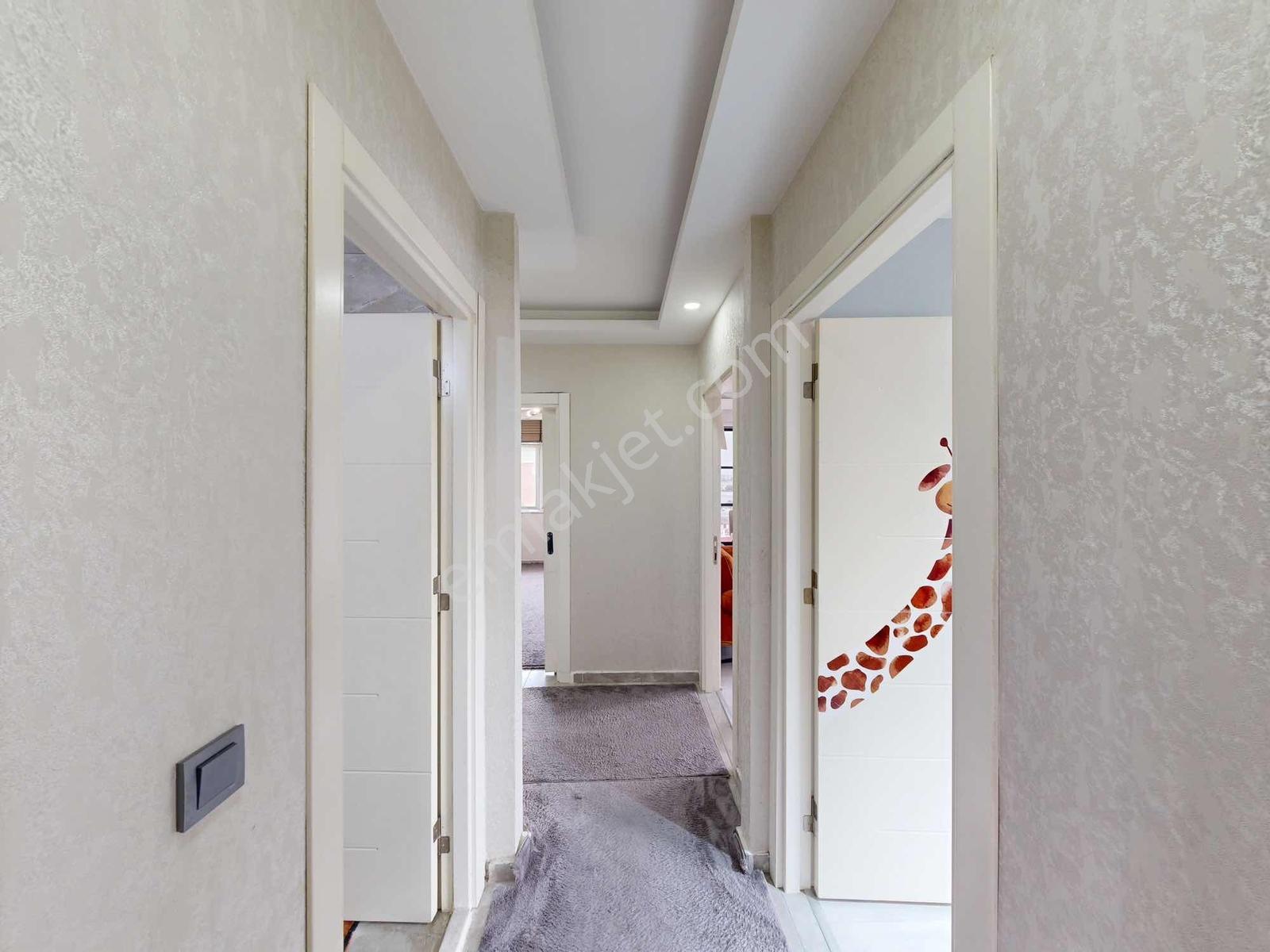 Beşkonaklılarda Ebeveyn Banyolu Cambalkonlu Ayrı Wc Site İçi 2+1 - Görsel 17