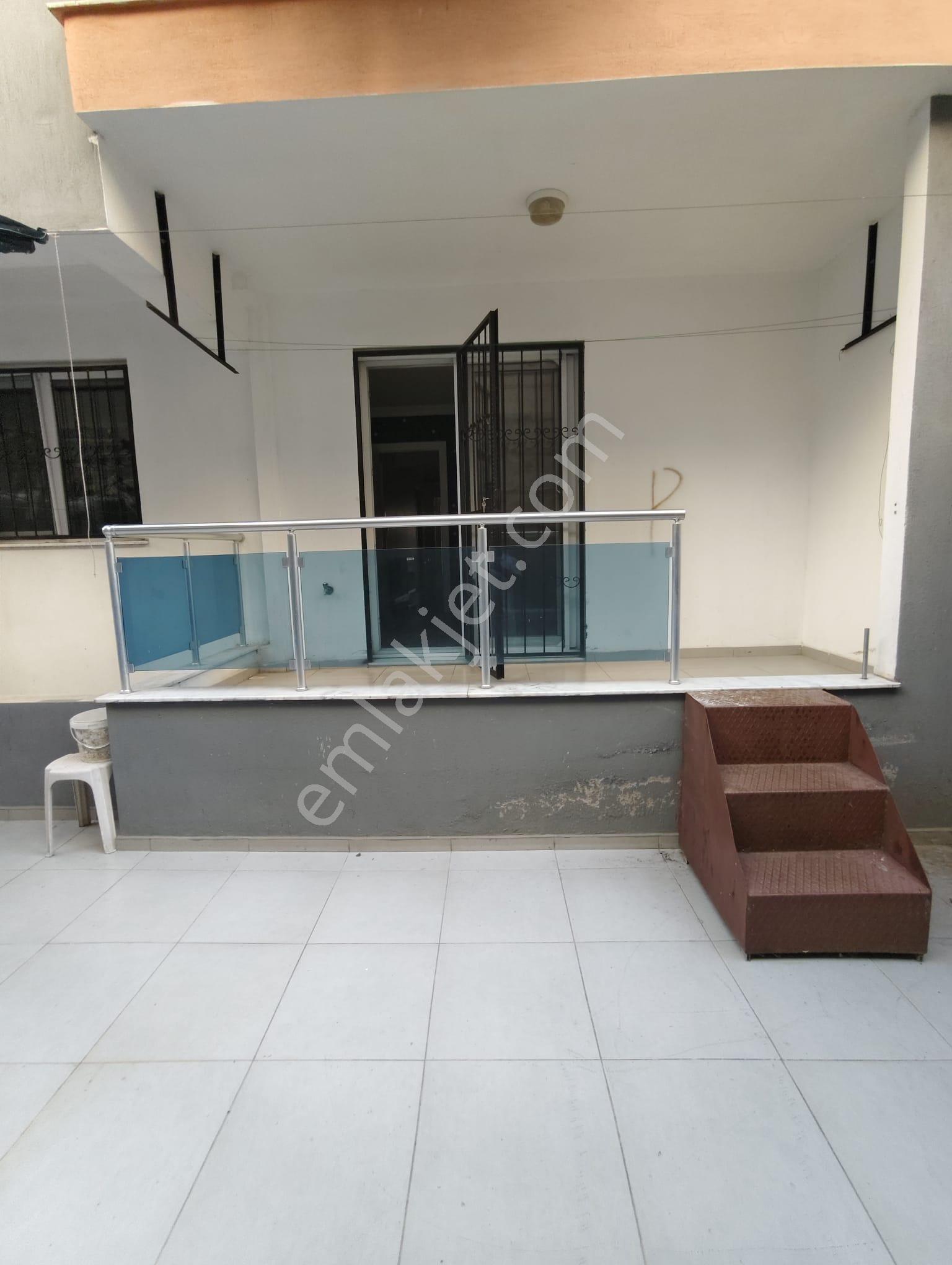 Küçük Çiğli Mahallesinde Ebeveyn Banyolu 3+1 Kiralık Daire - Görsel 13