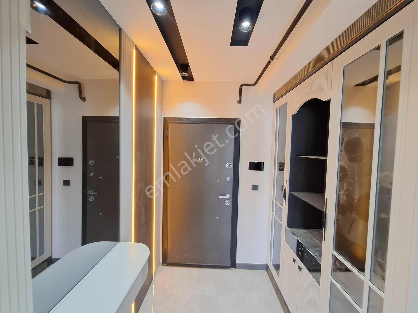 Atc'den Sarıçam Belediye Arkası Ultra Lüks Kiralık Daire - Görsel 12