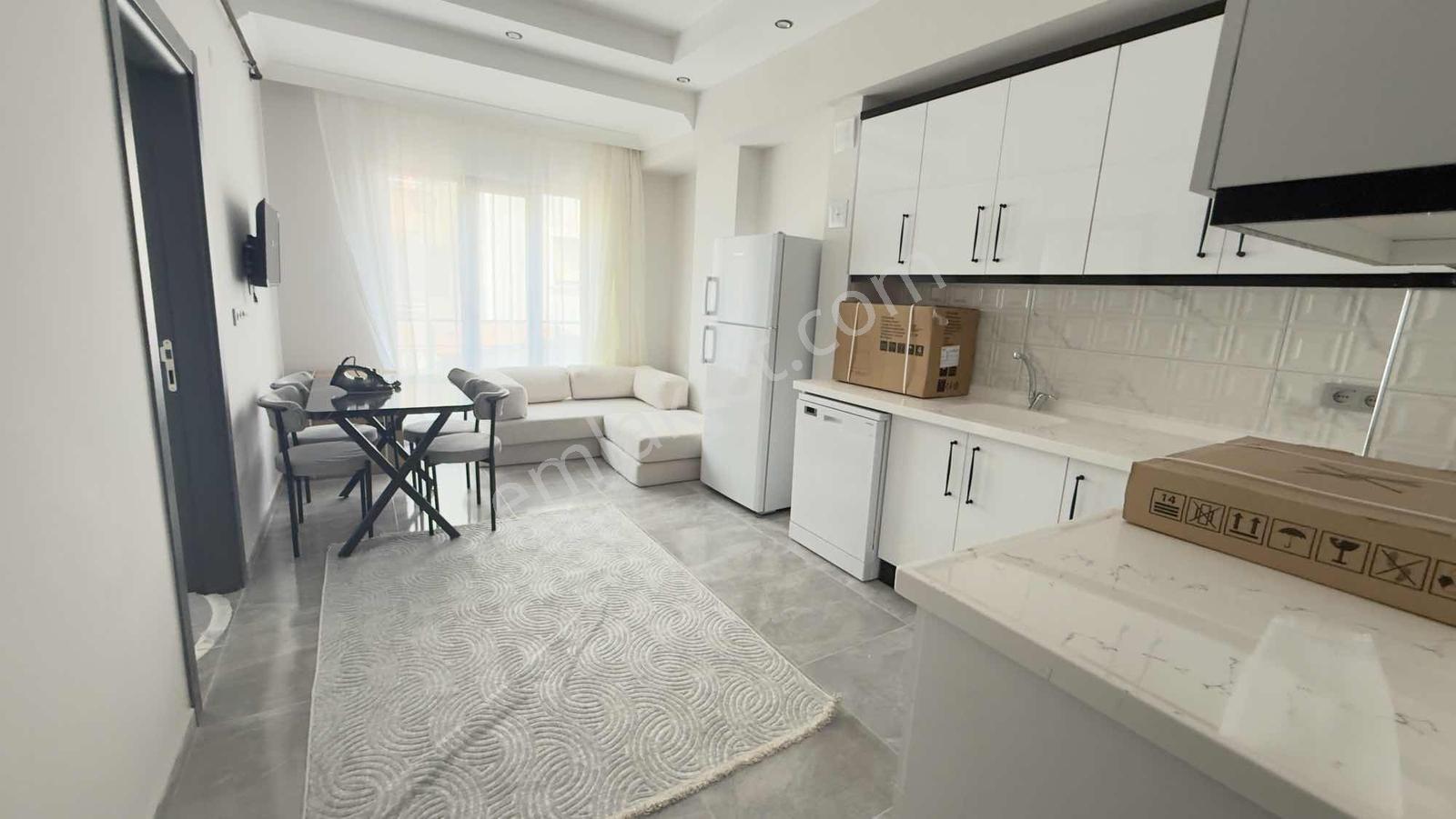Burhan Erdayı İlkokulunun Yanında Kiralık Eşyalı 1+1 Sıfır Daire