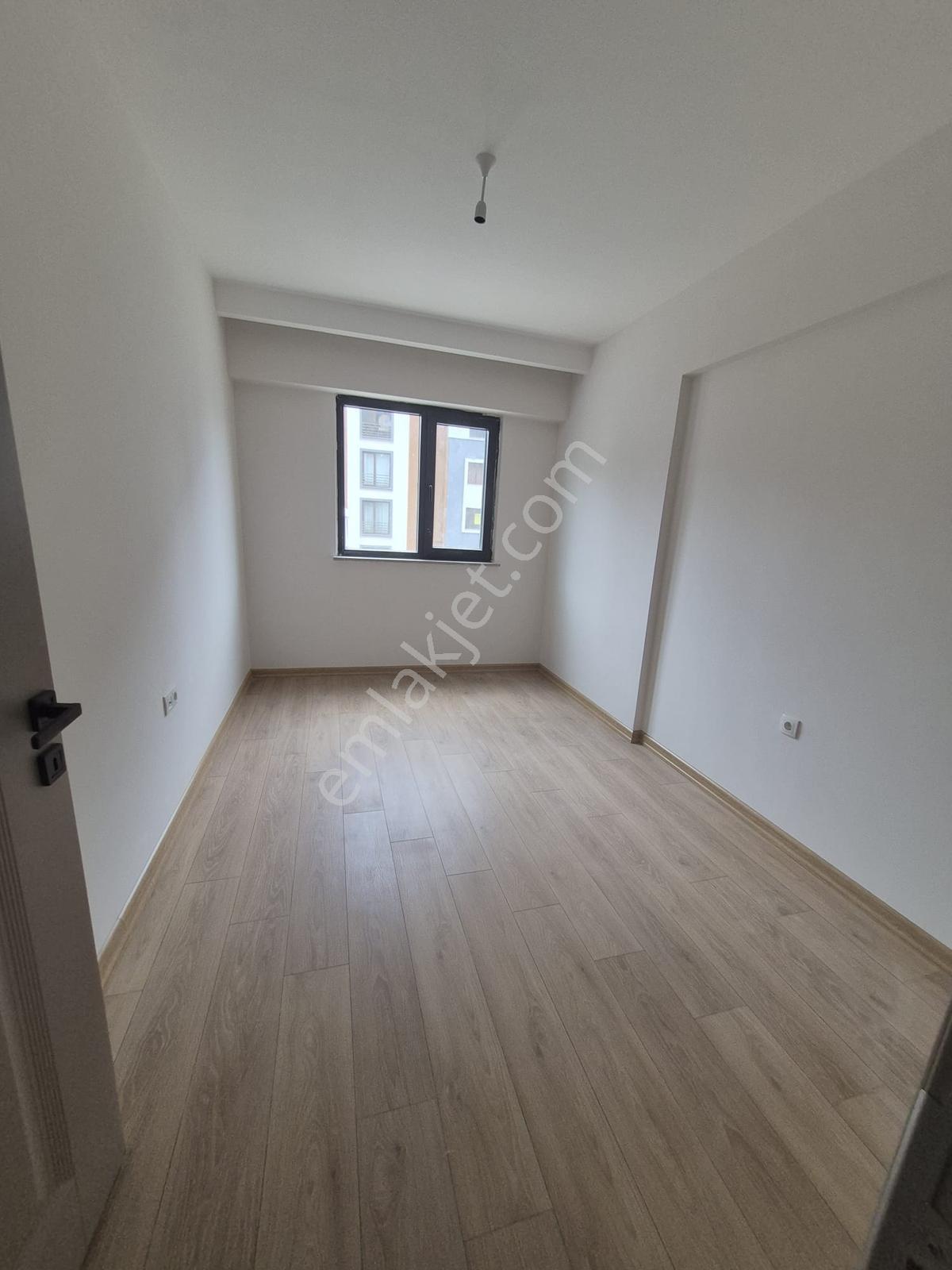 Çanakkale İsmetpaşa Mahallesi Kiralık 3+1 Arakat Daire - Görsel 4