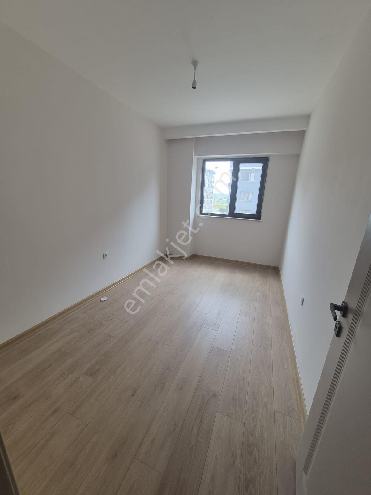 Çanakkale İsmetpaşa Mahallesi Kiralık 3+1 Arakat Daire - Görsel 17