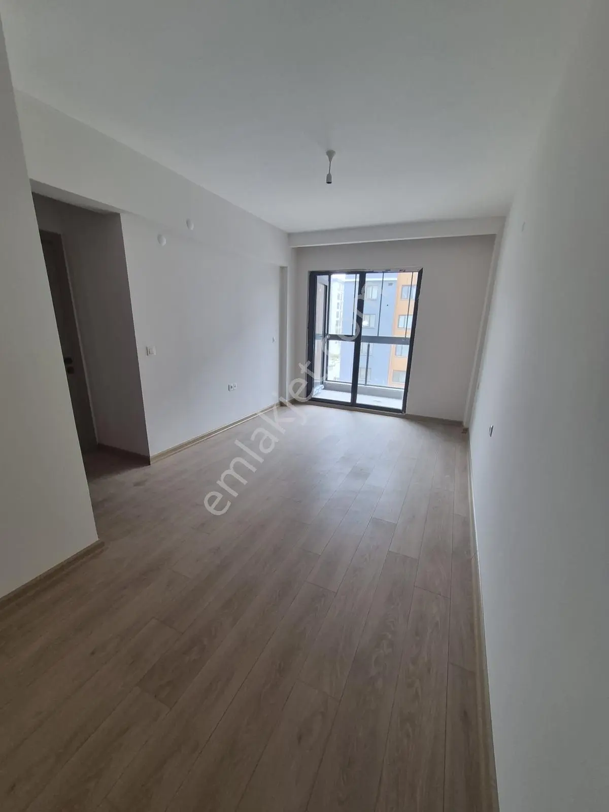 Çanakkale İsmetpaşa Mahallesi Kiralık 3+1 Arakat Daire - Görsel 3