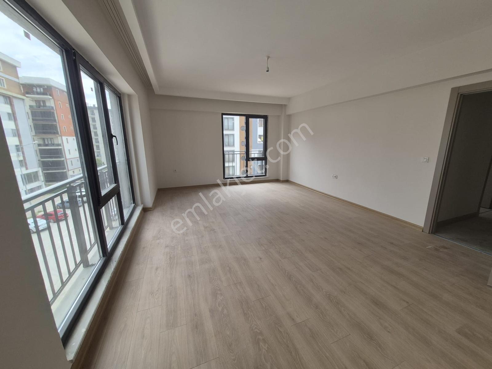 Çanakkale İsmetpaşa Mahallesi Kiralık 3+1 Arakat Daire - Görsel 12