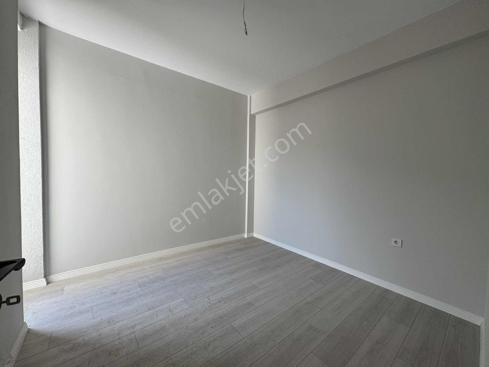Kurşunlu'da Satılık 1+1 Sıfır Daire Sahile Yürüme Mesafesinde - Görsel 13