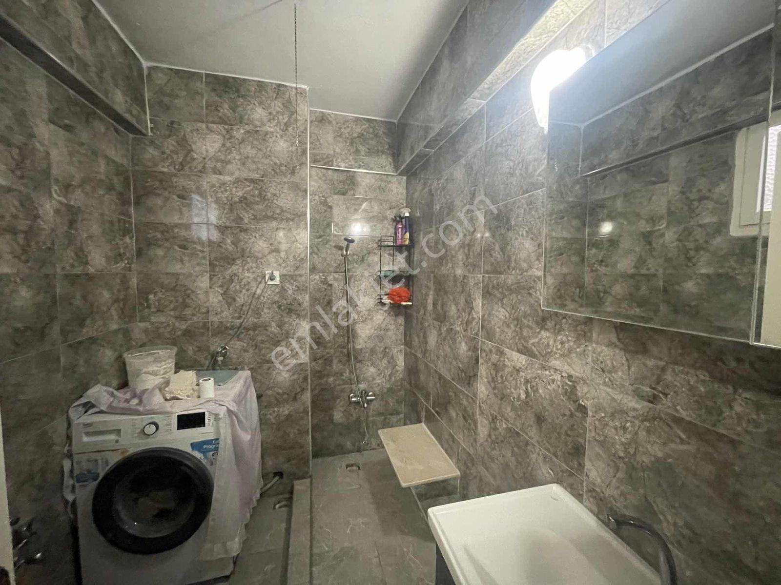 Menderes Cad Üzeri 2+1 90m2 D.gazlı Satılık Daire - Görsel 19