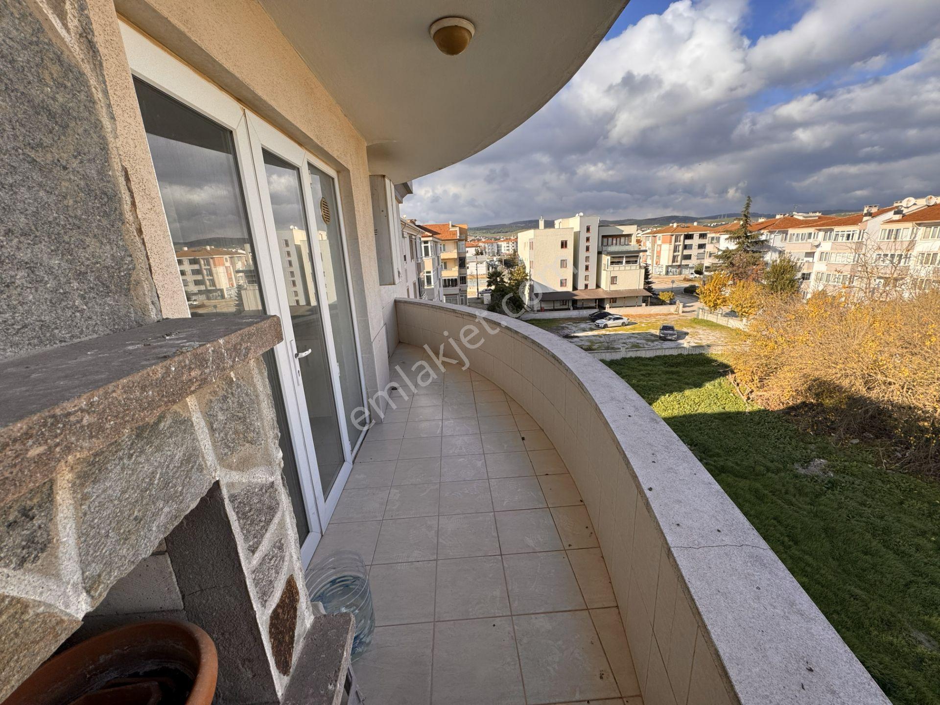 Balıkesir Paşaalanı'nda Satılık 3+1 Ferah Daire (150m²) - Görsel 21