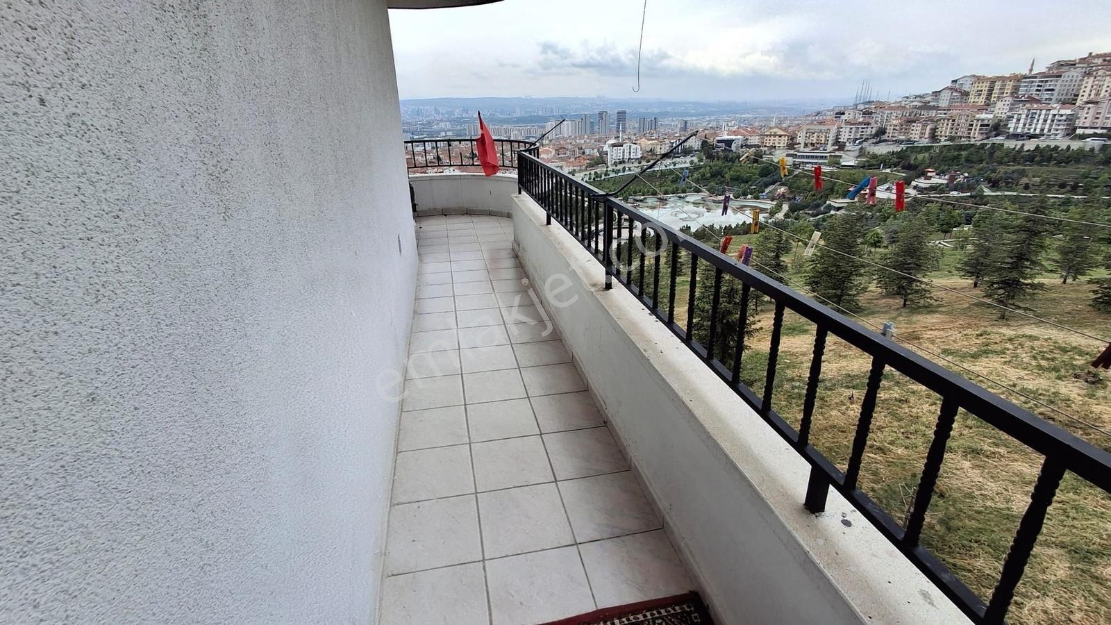 Esertepe Mahallesi Bağımsız Salon Asansörlü Ara Kat 3+1 Eşyalı - Görsel 39