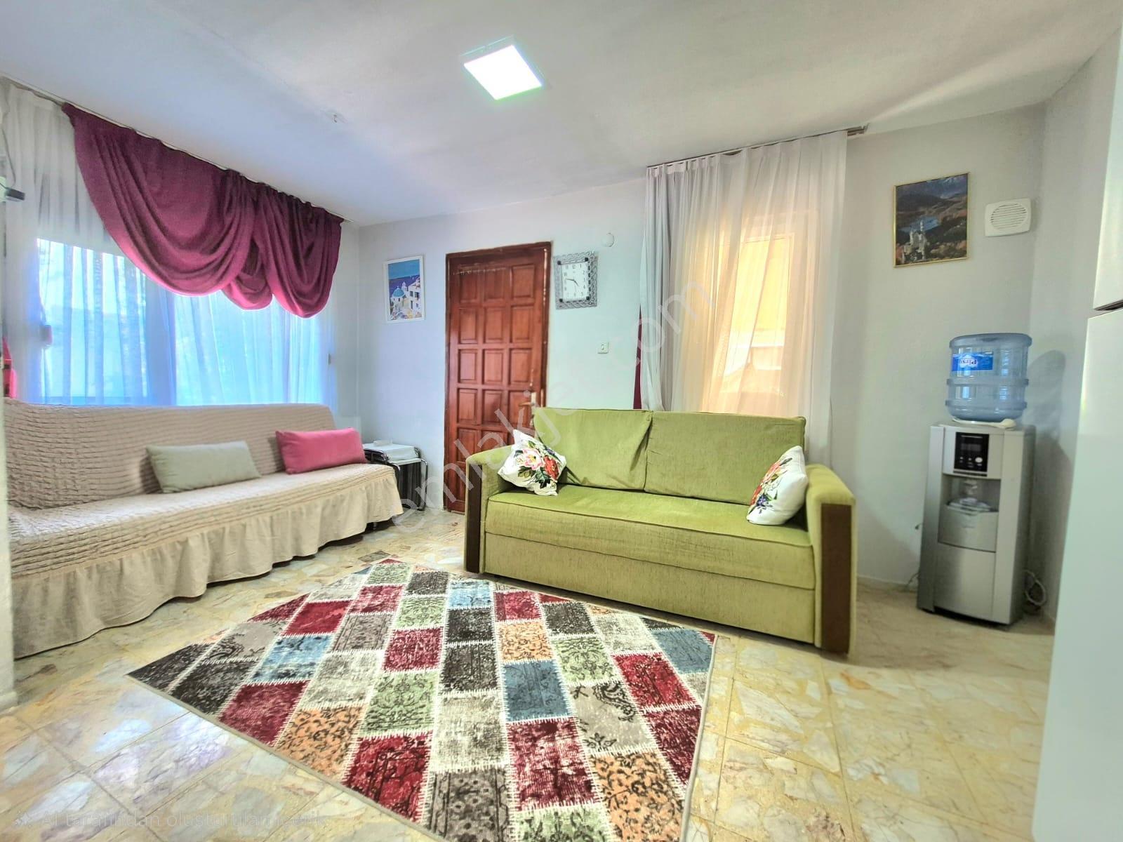 Ayvalık Altınova Akademililer Sit. Otoparklı Tripleks 3+1 150m2 - Görsel 15