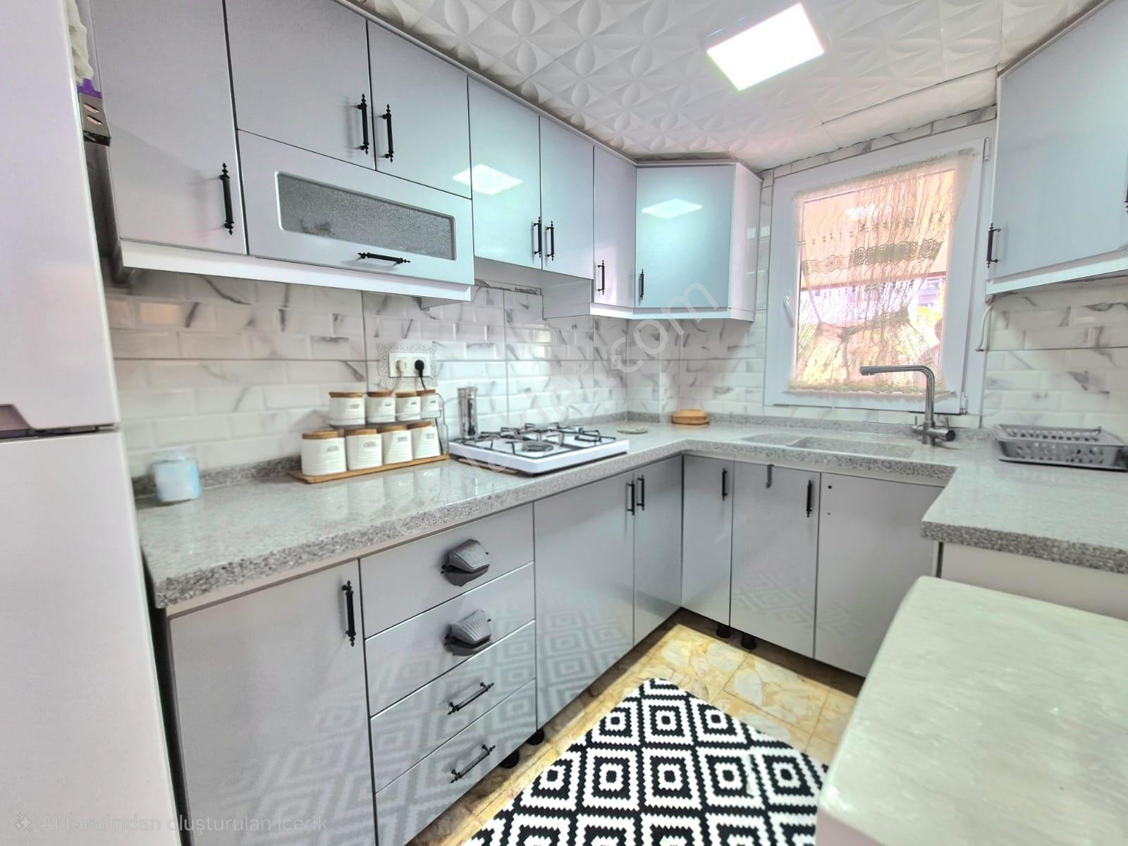 Ayvalık Altınova Akademililer Sit. Otoparklı Tripleks 3+1 150m2 - Görsel 18