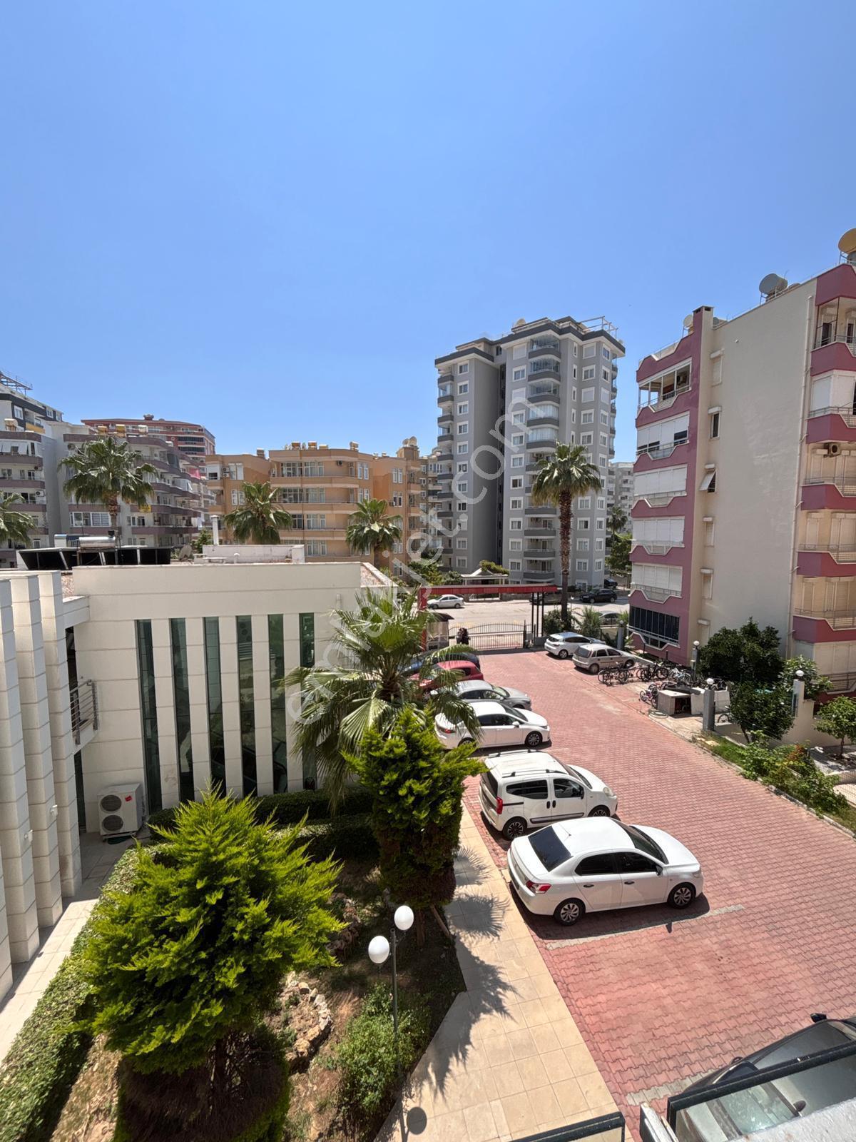 Mahmutlarda Eşyalı 2+1 Lüks Daire - Görsel 3