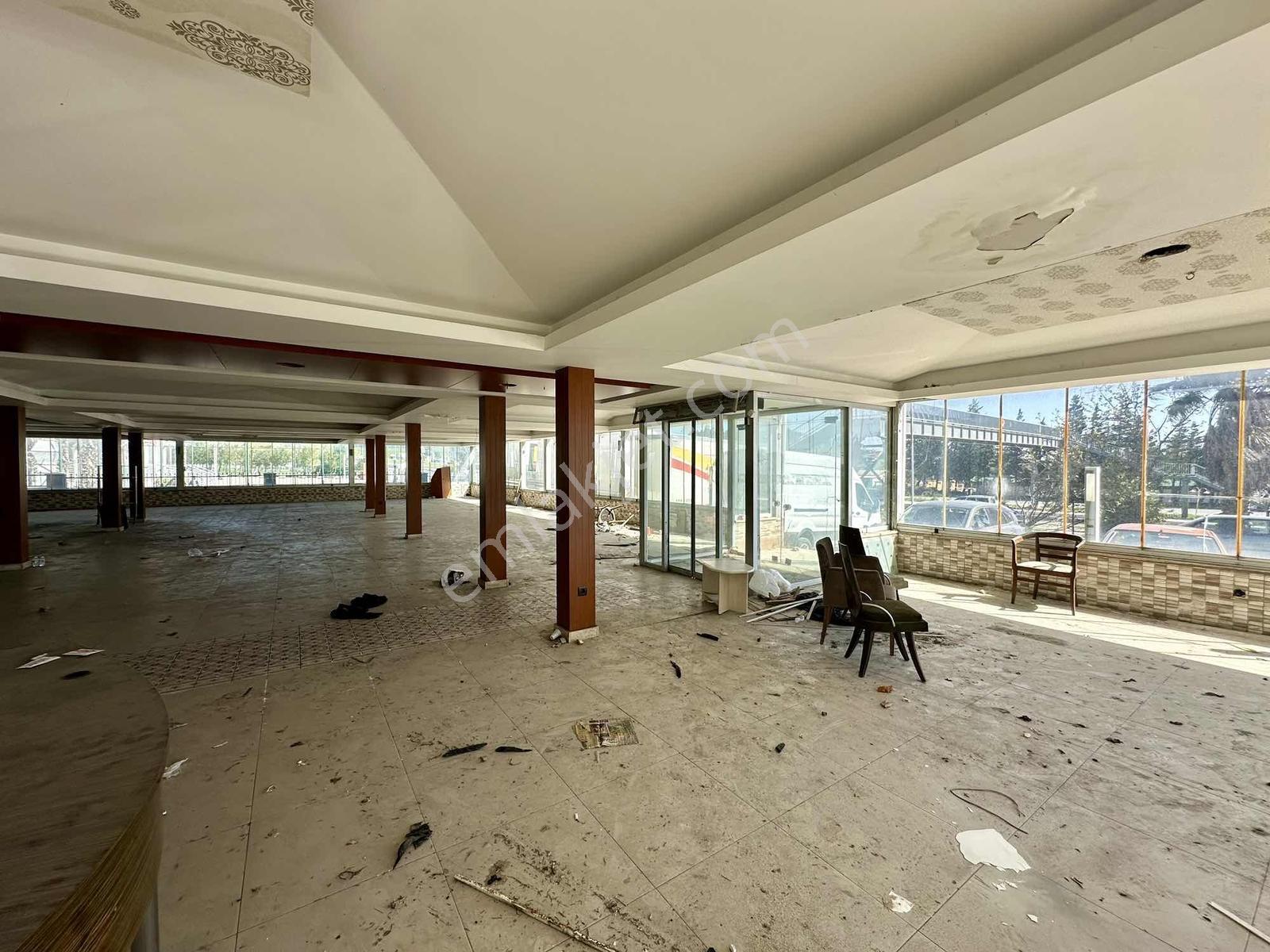 E-5 Cephe Kaçırılmayacak Fırsat Dükkan / 500-1100m2 Bölünebilir - Görsel 31