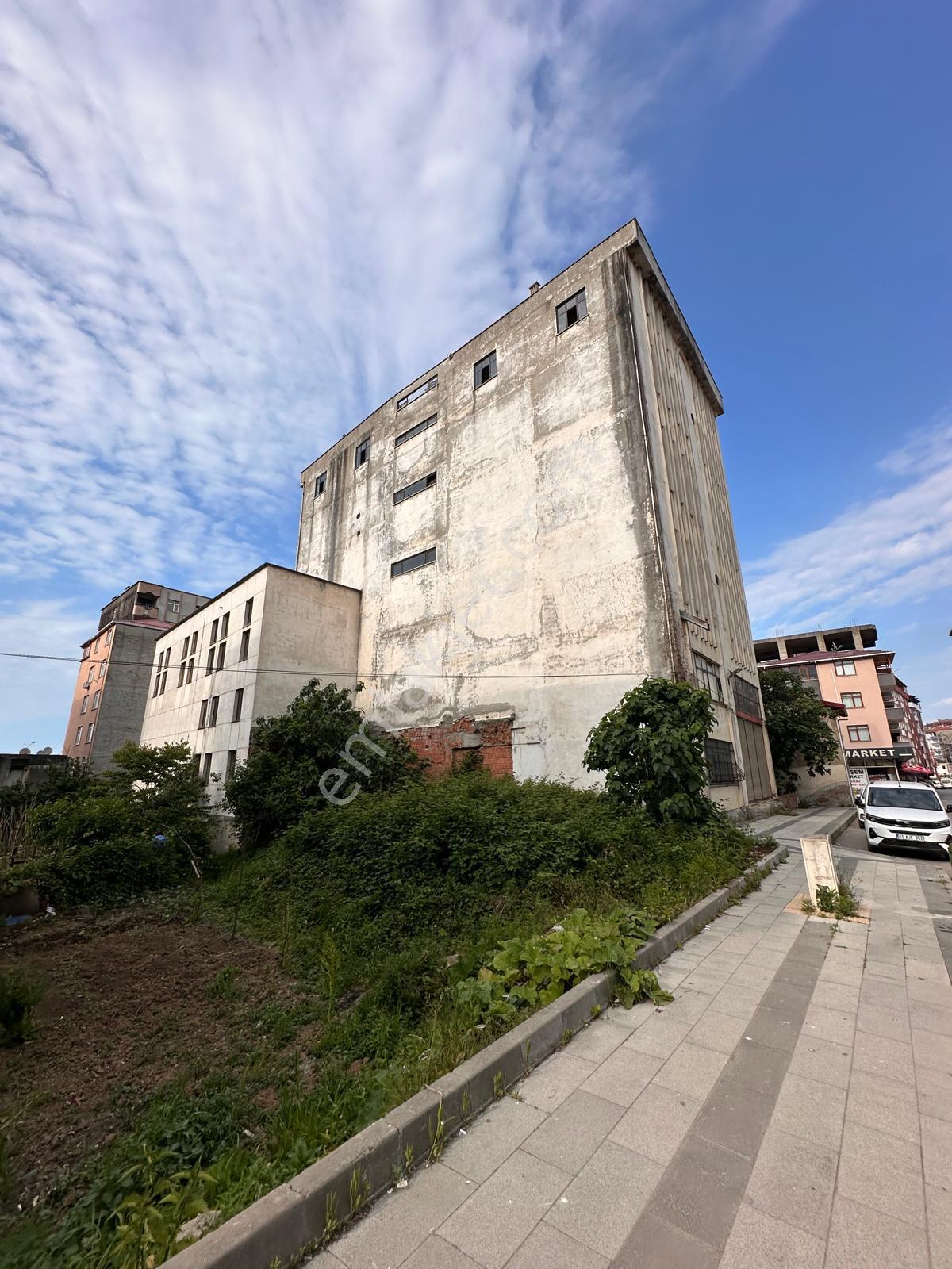 Trabzon Arsin'de Yatırım Amaçlı Satılık Bina - Görsel 23