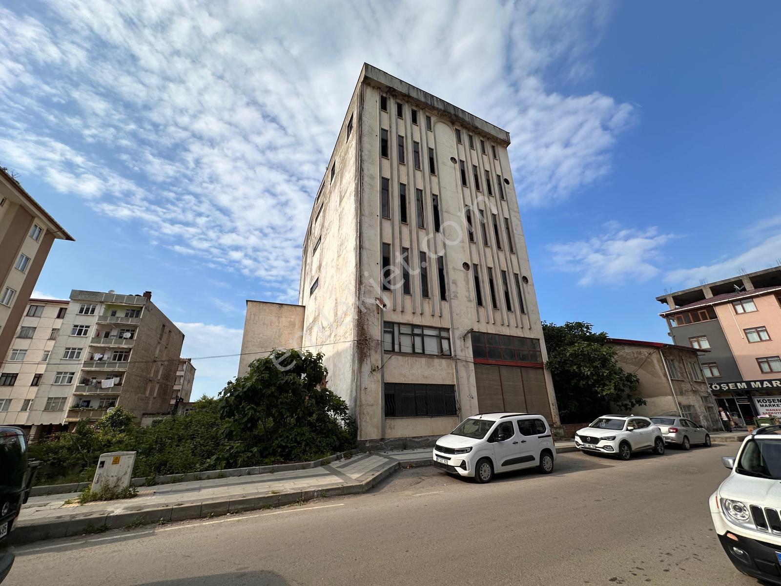 Trabzon Arsin'de Yatırım Amaçlı Satılık Bina - Görsel 27