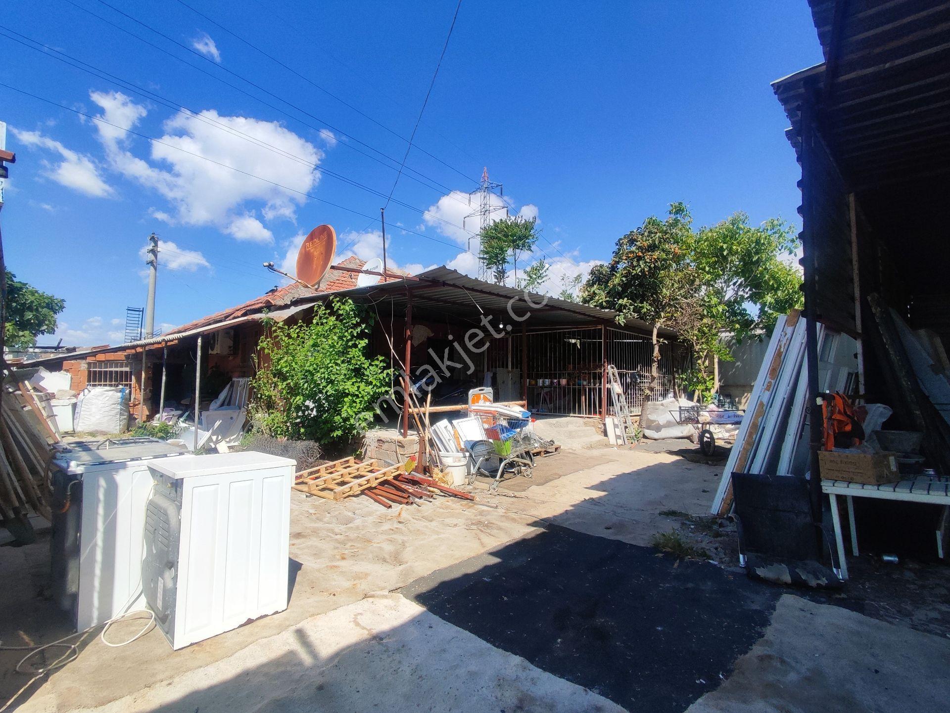 Turgut Özal Caddesinde 260 M² Arsa Üzerinde 3+1 Müstakil Ev - Görsel 16