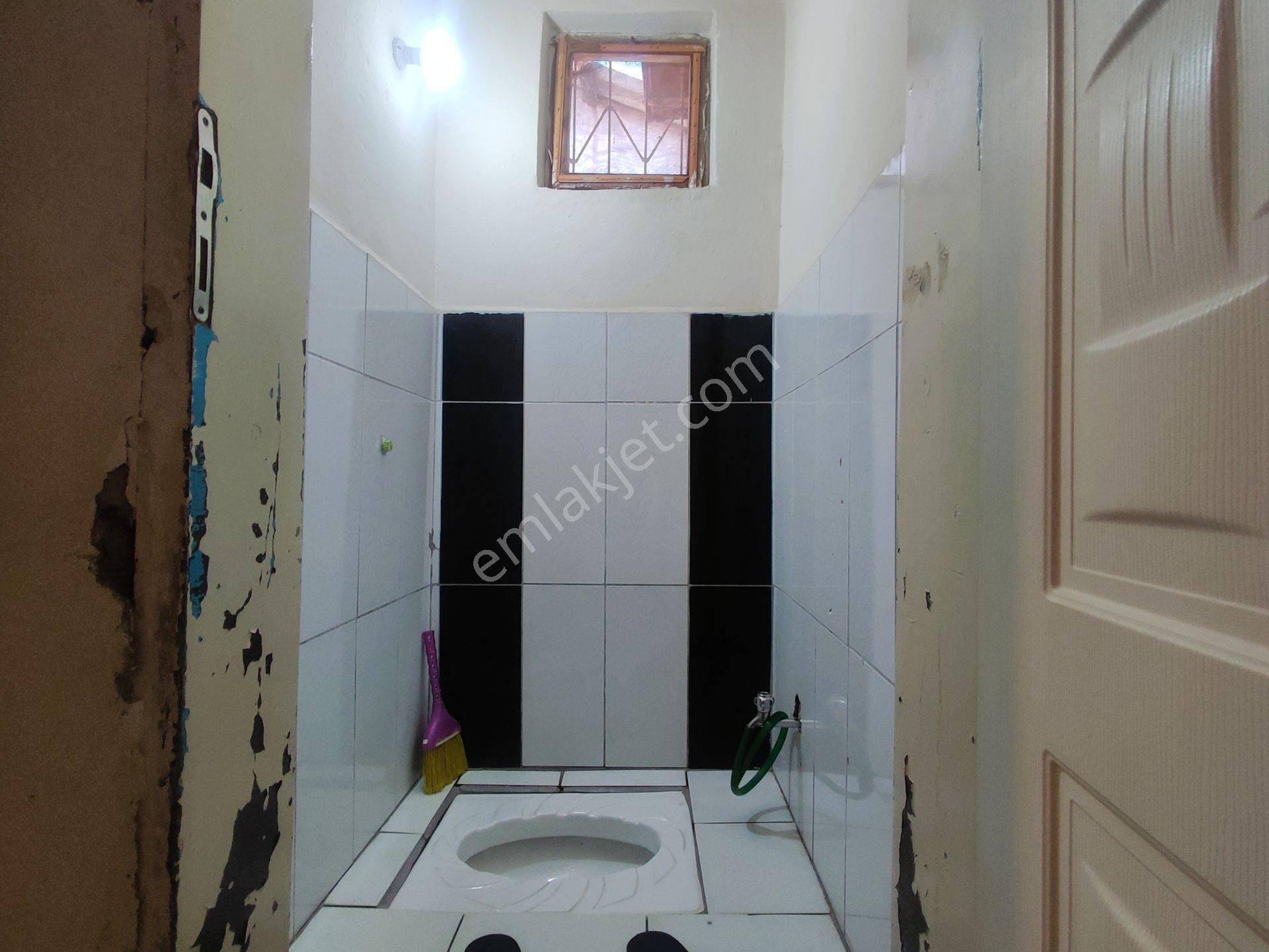 Turgut Özal Caddesinde 260 M² Arsa Üzerinde 3+1 Müstakil Ev - Görsel 12