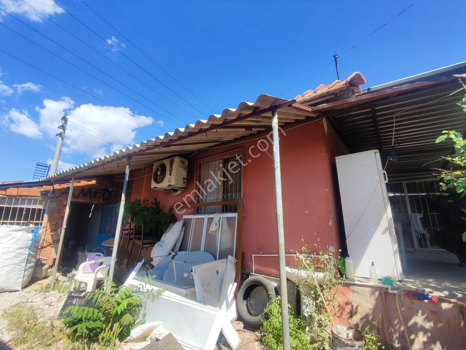 Turgut Özal Caddesinde 260 M² Arsa Üzerinde 3+1 Müstakil Ev - Görsel 14
