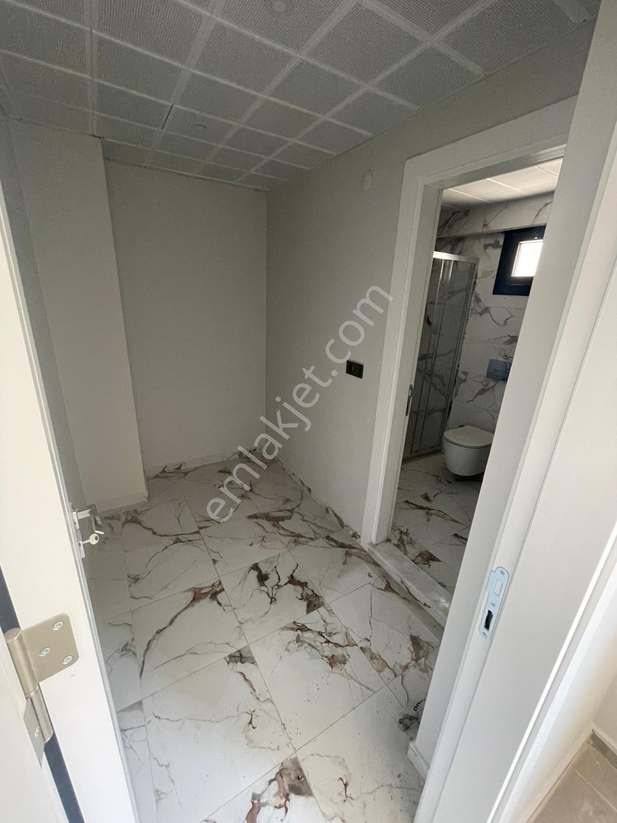 Denize Sıfır Konumlu Full Donanımlı Site İçi 2+1 Daire - Görsel 8