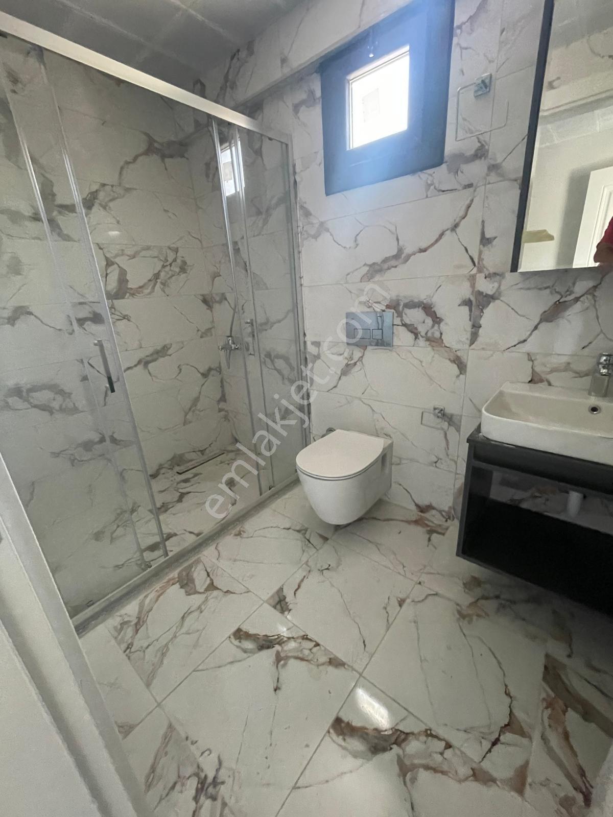 Denize Sıfır Konumlu Full Donanımlı Site İçi 2+1 Daire - Görsel 10