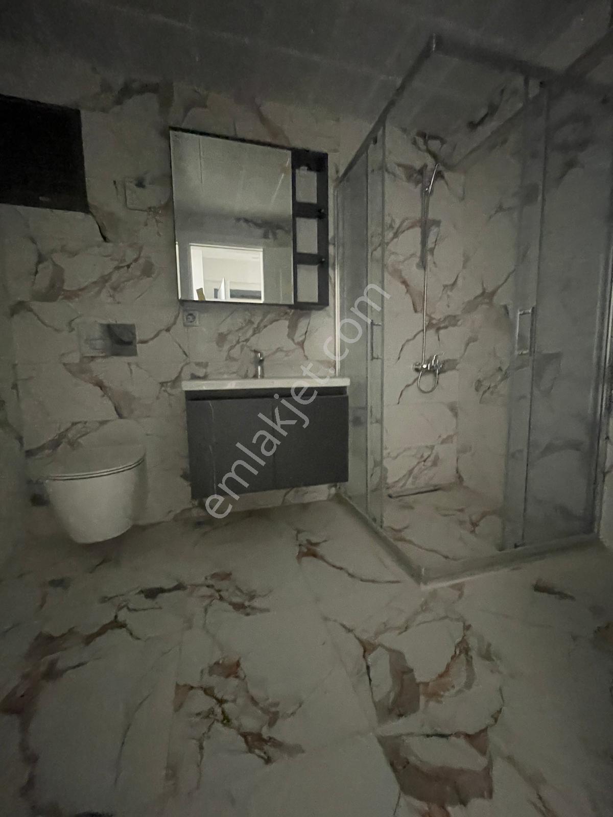 Denize Sıfır Konumlu Full Donanımlı Site İçi 2+1 Daire - Görsel 13