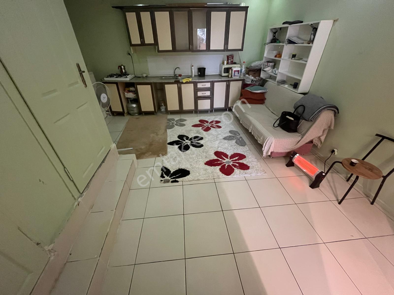 Çelik'ten Merkez'de Çarşı İçi 90m2 Full Yapılı Klimalı Kiralık Dukkan - Görsel 32
