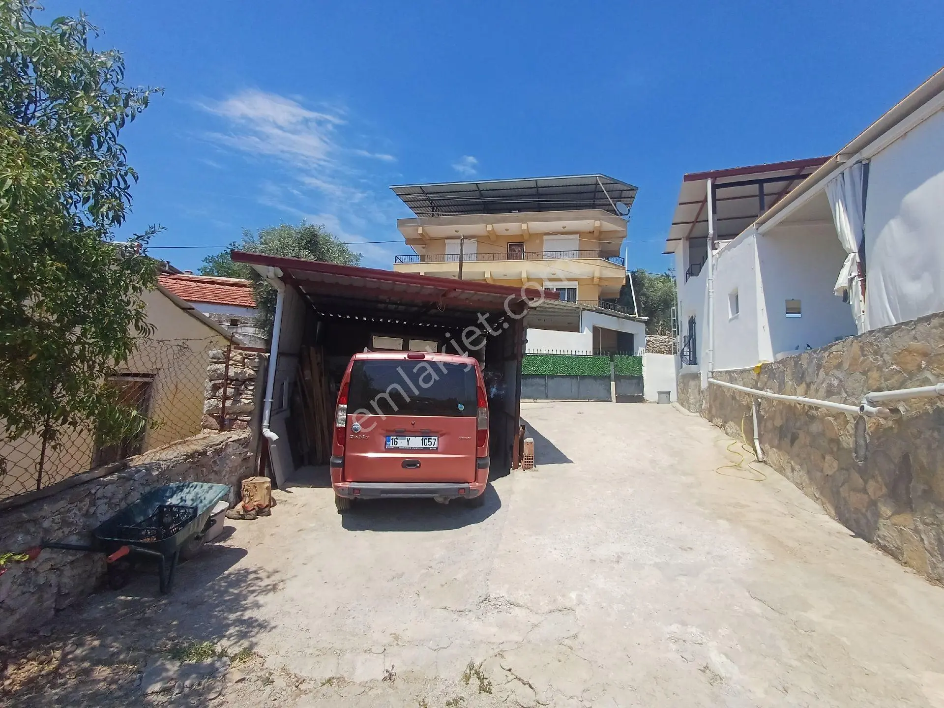 Kazıklı Mahallesi'nde Deniz Manzaralı 4+1 Ferah Balkonlu Eşyalı Şekilde Satılık Ev - Görsel 28