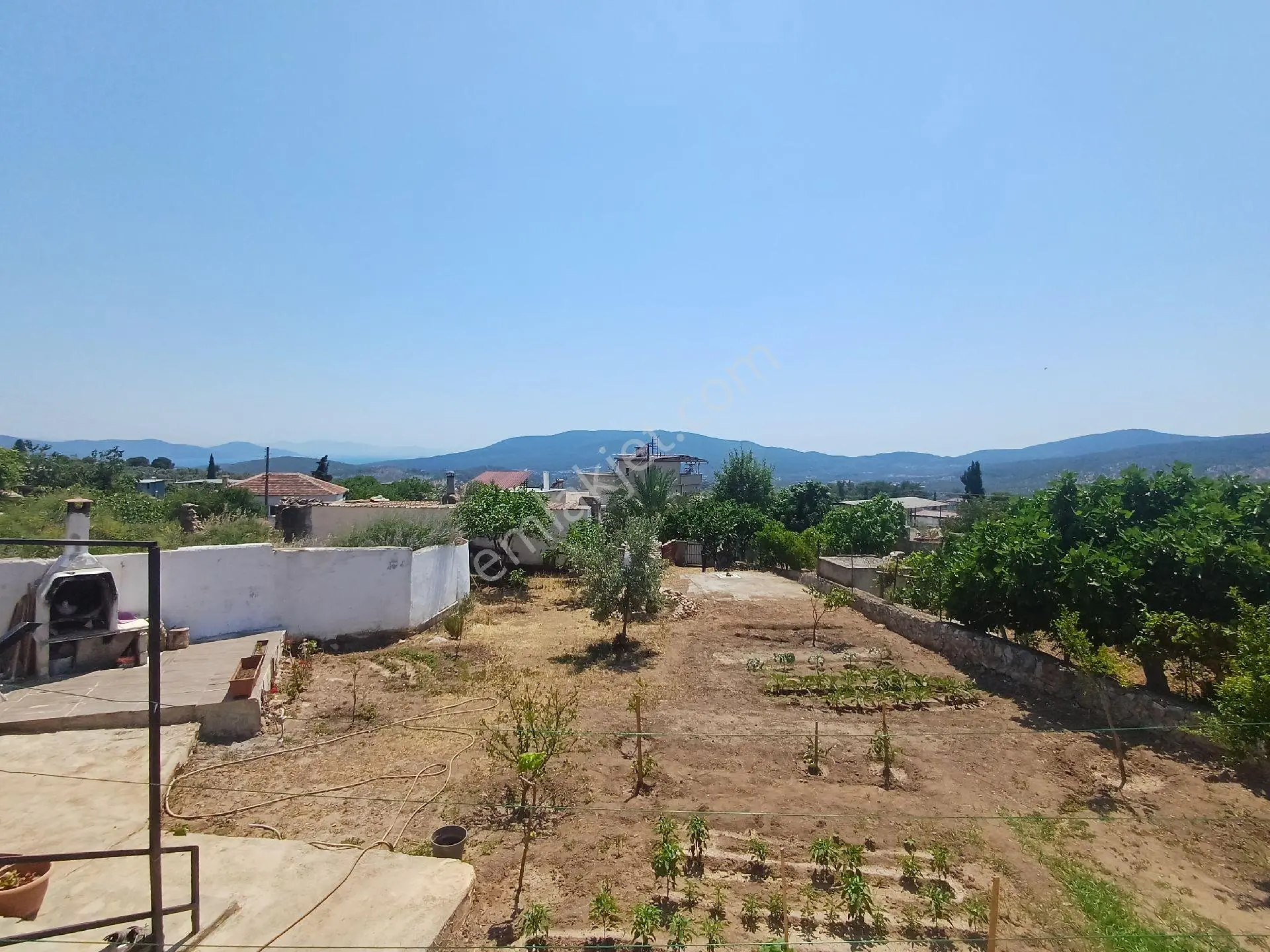 Kazıklı Mahallesi'nde Deniz Manzaralı 4+1 Ferah Balkonlu Eşyalı Şekilde Satılık Ev - Görsel 32