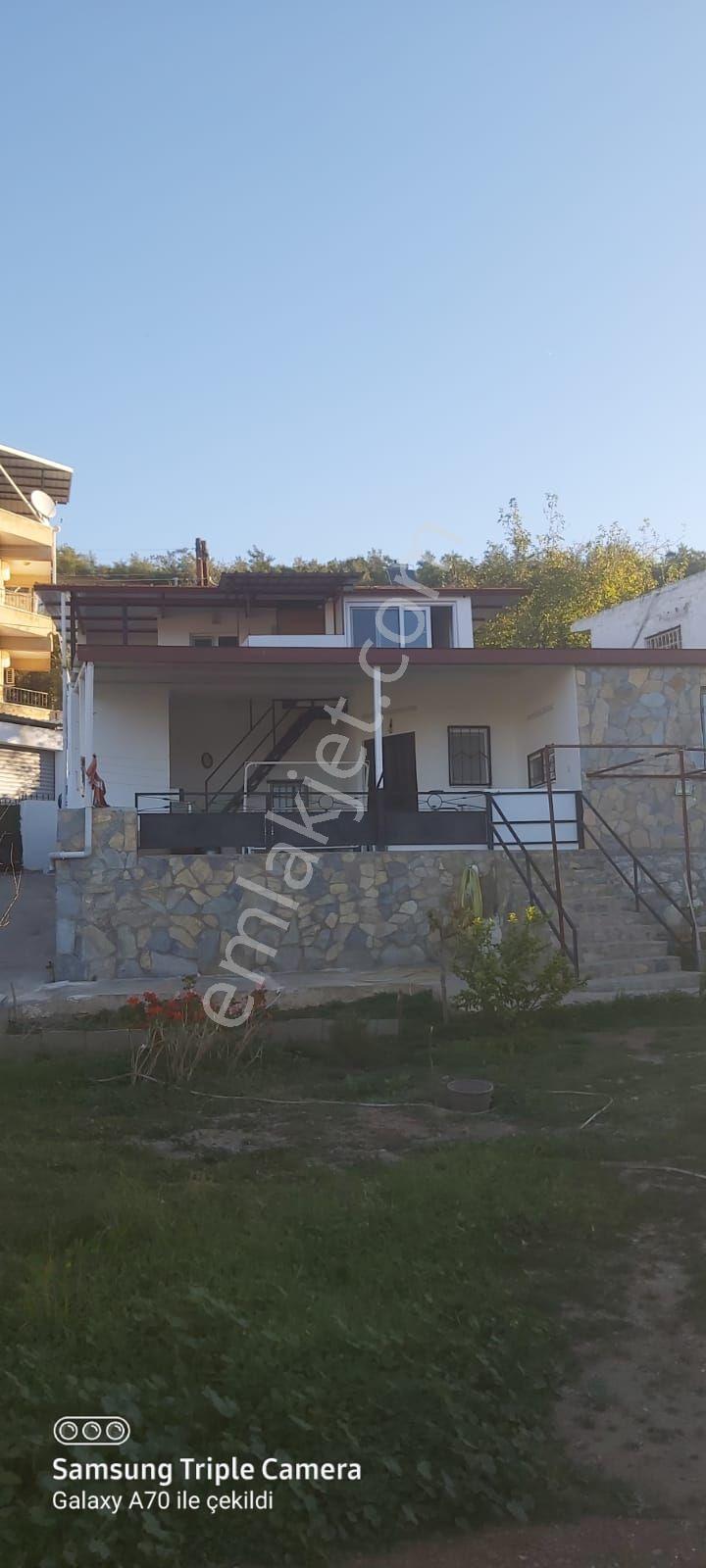 Kazıklı Mahallesi'nde Deniz Manzaralı 4+1 Ferah Balkonlu Eşyalı Şekilde Satılık Ev - Görsel 13