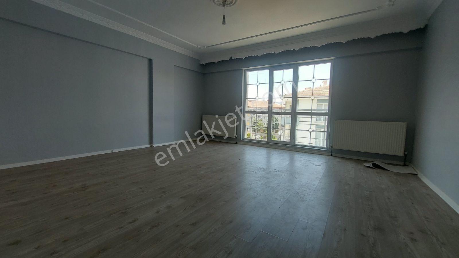 Ankara Sincan Yenikent Menderes Kiralık3+1 Geniş Kullanışlıdaire - Görsel 29