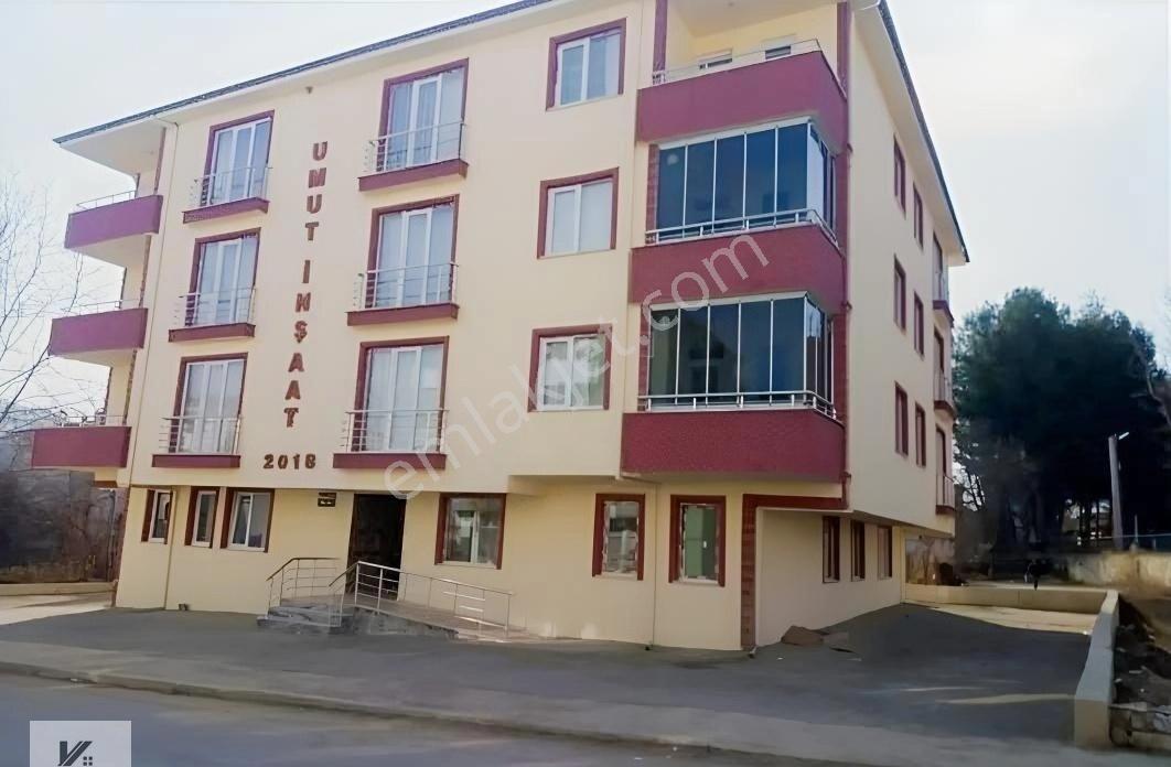 Hanönü Merkez Mah. 2+1 95 M2 3.kat Kombi Asansör Balkon İskanlı - Görsel 6