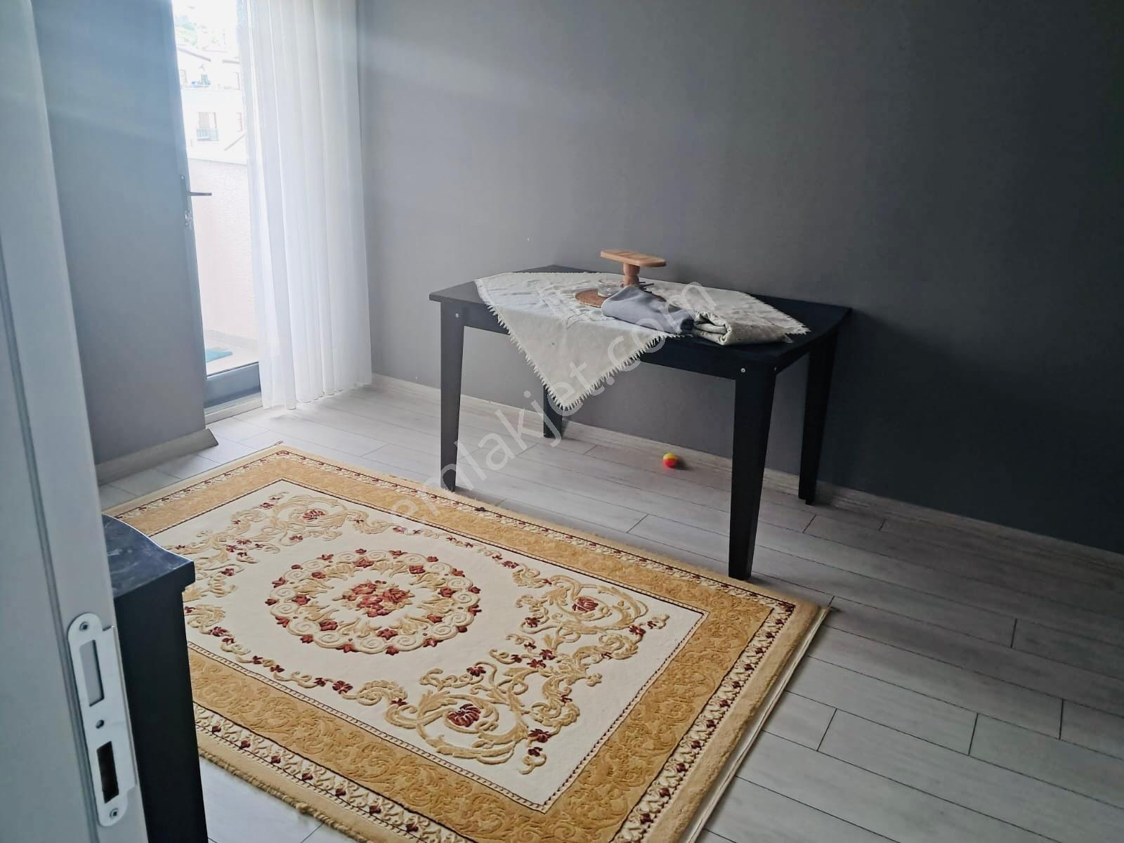 İki Aileye Uygun Teraslı Asansörlü Geniş Dublex Daire - Görsel 14