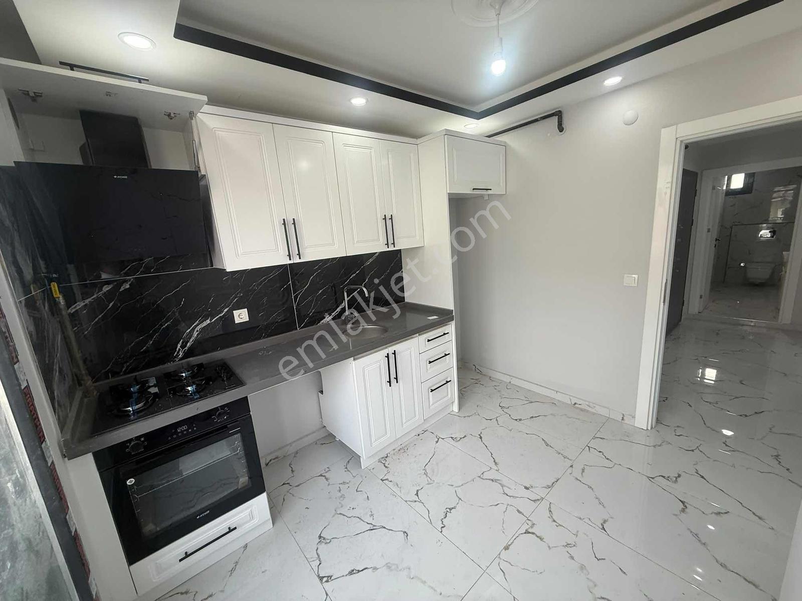 Halkalı Merkez Mahallesi Meydanda Yeni Yapı 4+2 Dubleks Daire - Görsel 18