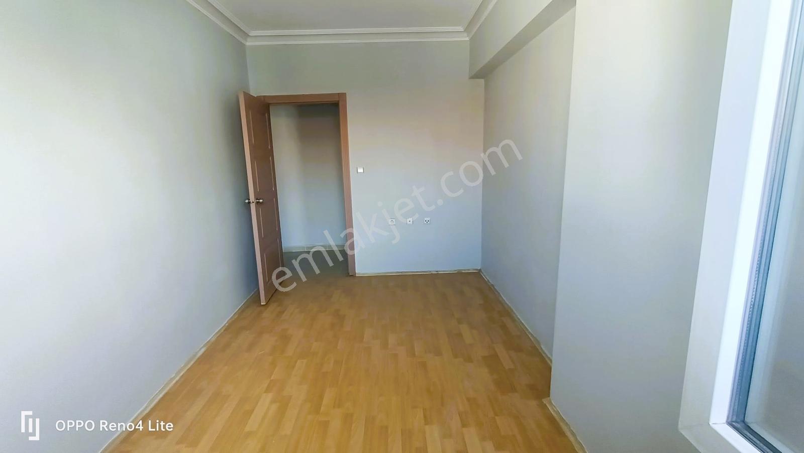 Pursaklar'da Yunus Emre Caddesi Üzeri 2+1 Kat Konumunda Kiralık - Görsel 13