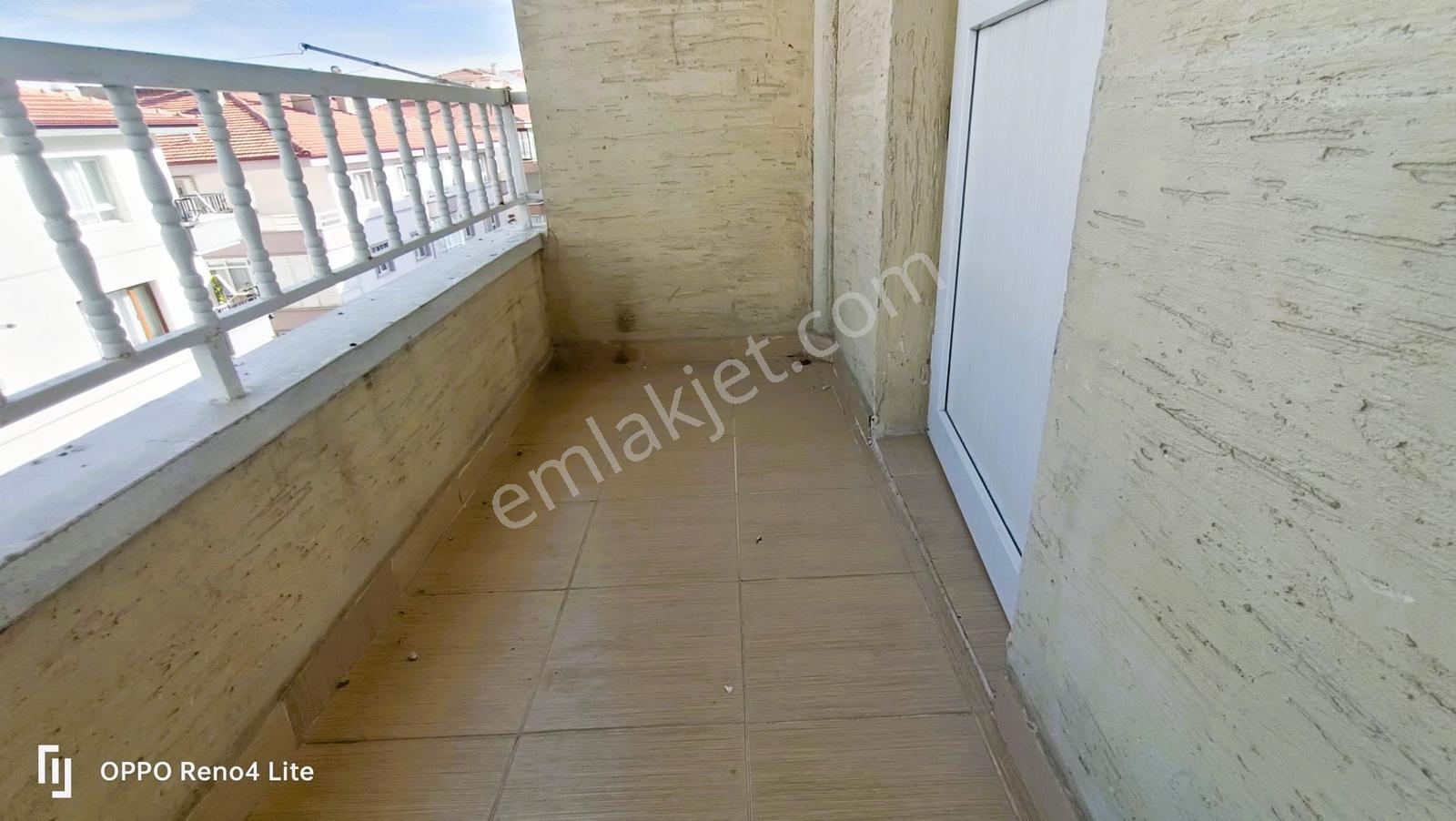Pursaklar'da Yunus Emre Caddesi Üzeri 2+1 Kat Konumunda Kiralık - Görsel 19