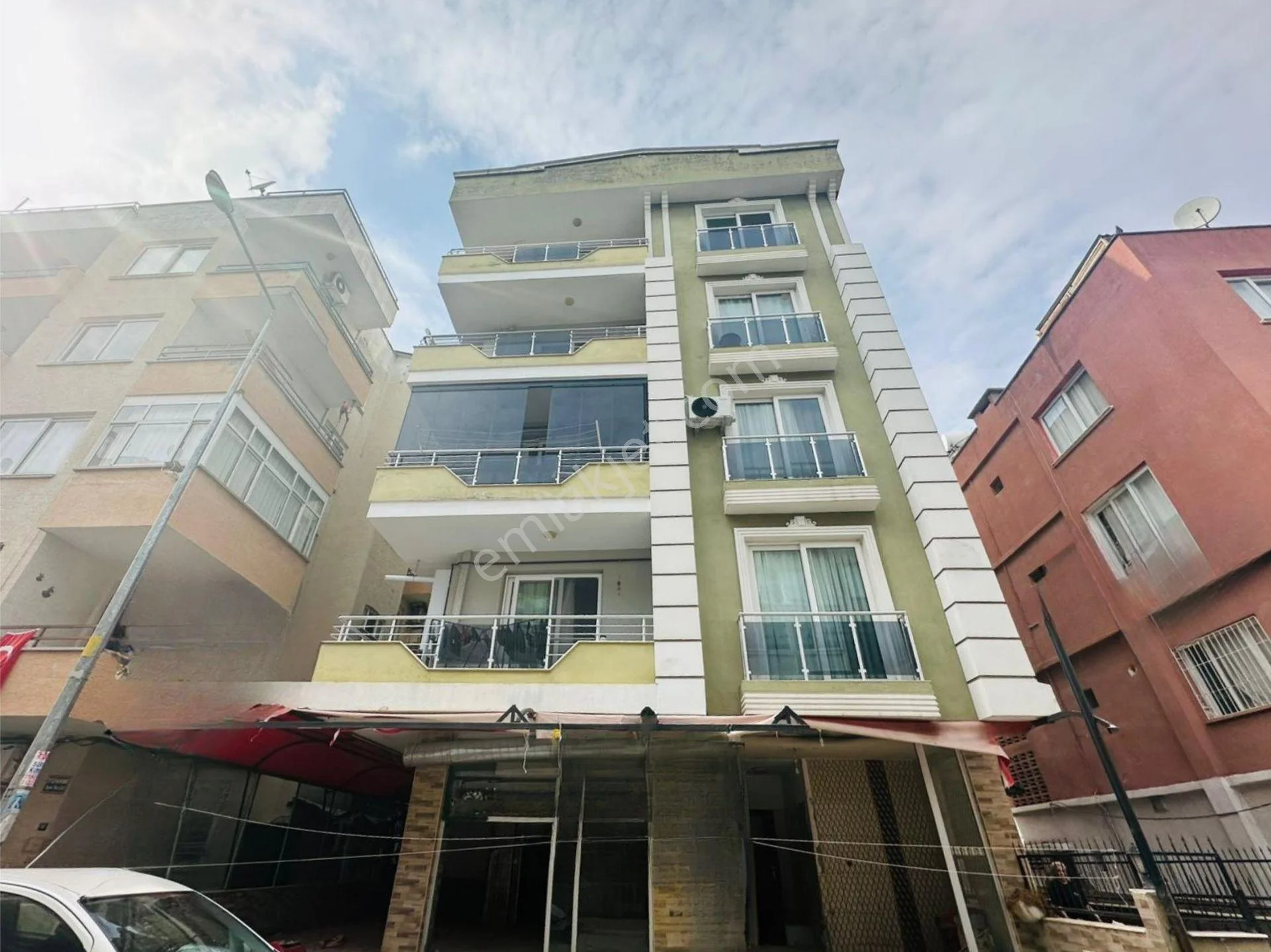 Ethereal'den Forum Avmye Yakın,az Katlı,kombili,geniş 2+1daire