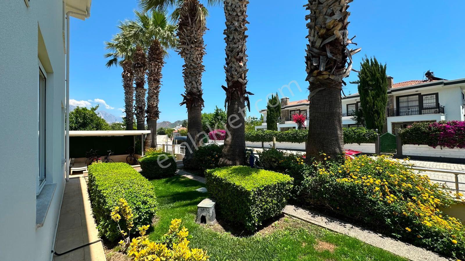 Antalya Kemer Çamyuva'da Havuz Başında Satılık Özel 2+1 Bahçe Katı Daire - Görsel 10