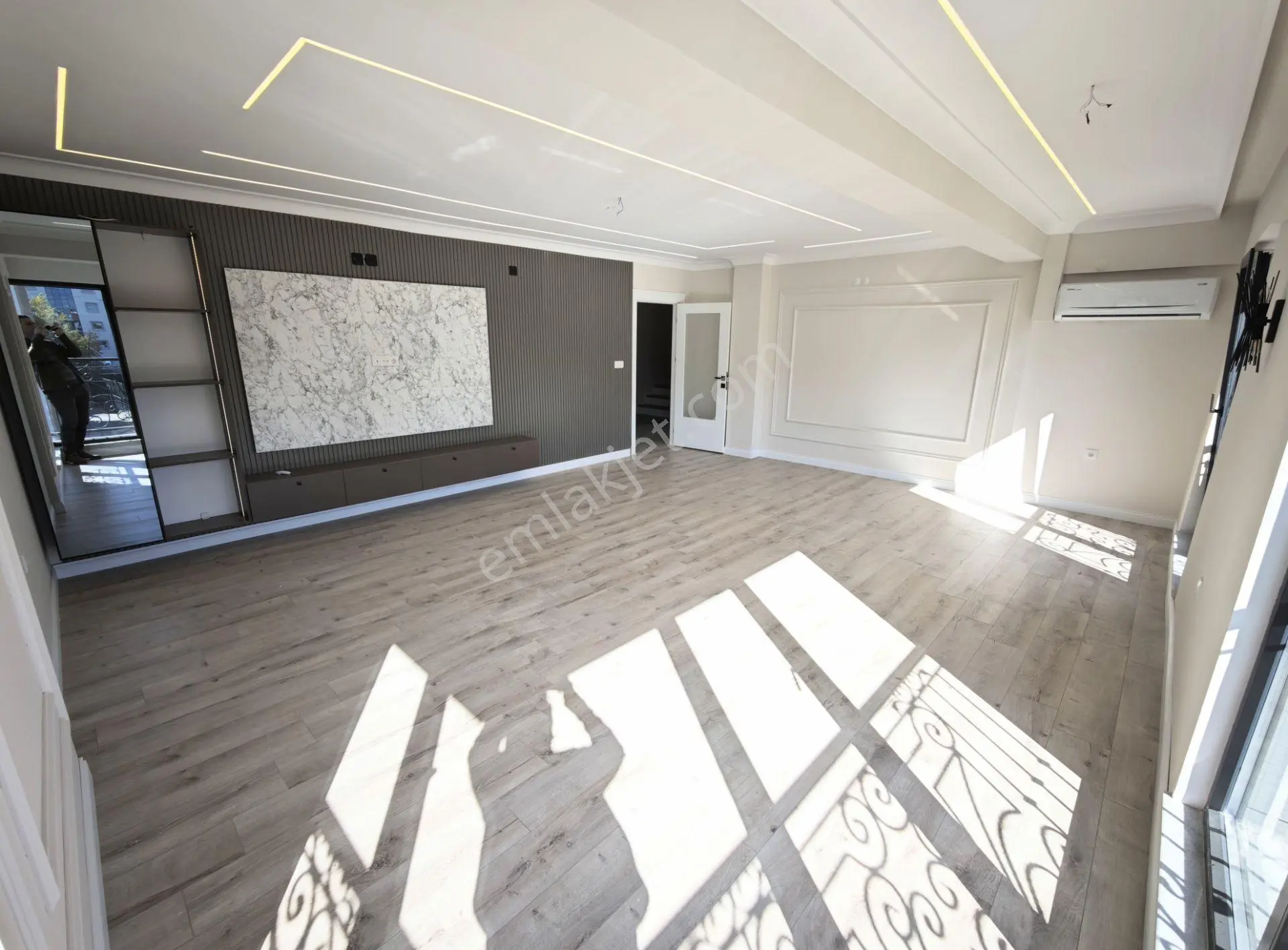 Bahçelievler Satılık Yeni,daireiçi Asansör,otopark,lüx 4+1 Daire - Görsel 2
